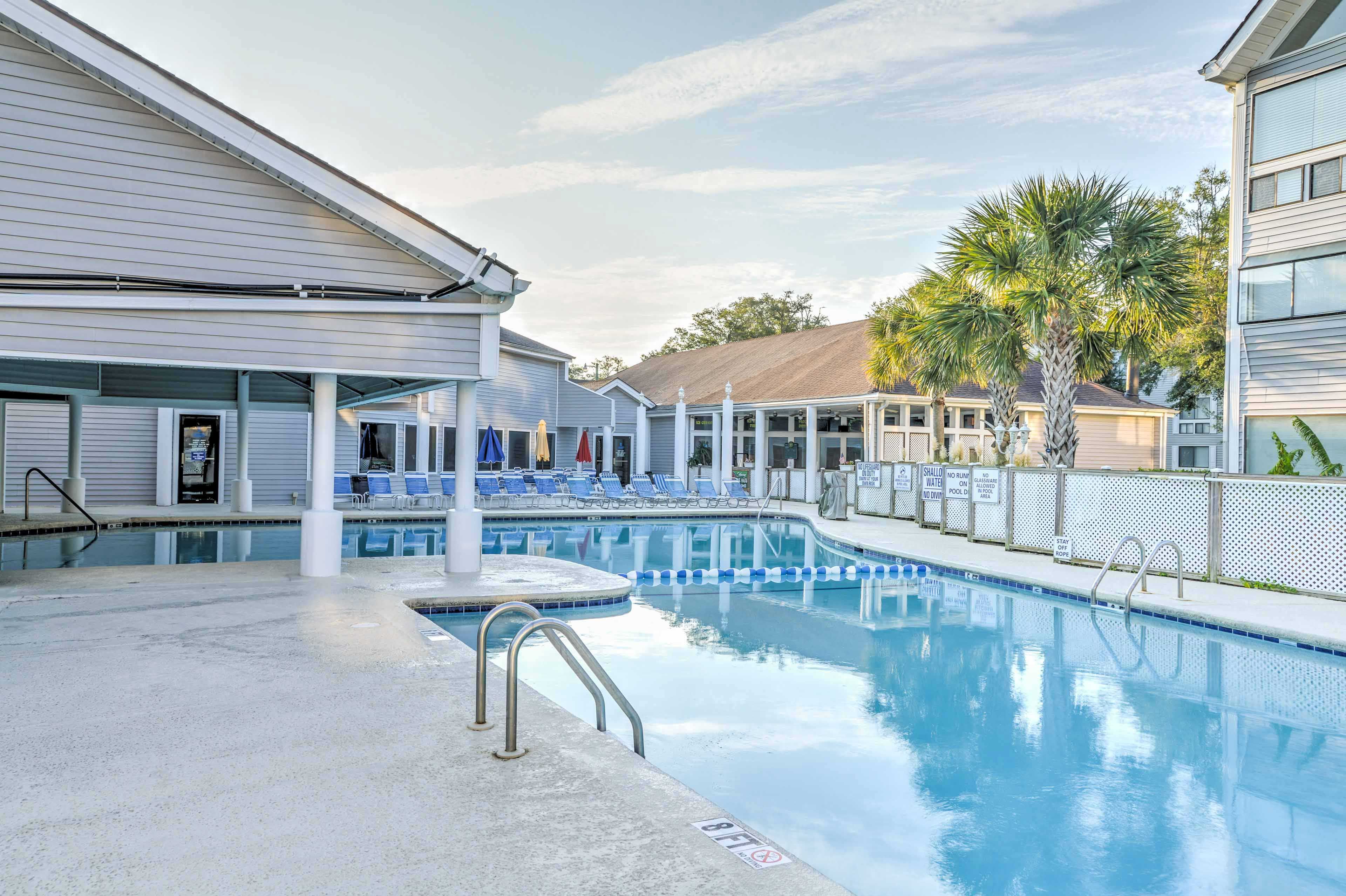 Arcadian Dunes Community Amenities | Outdoor Pool & Hot Tub