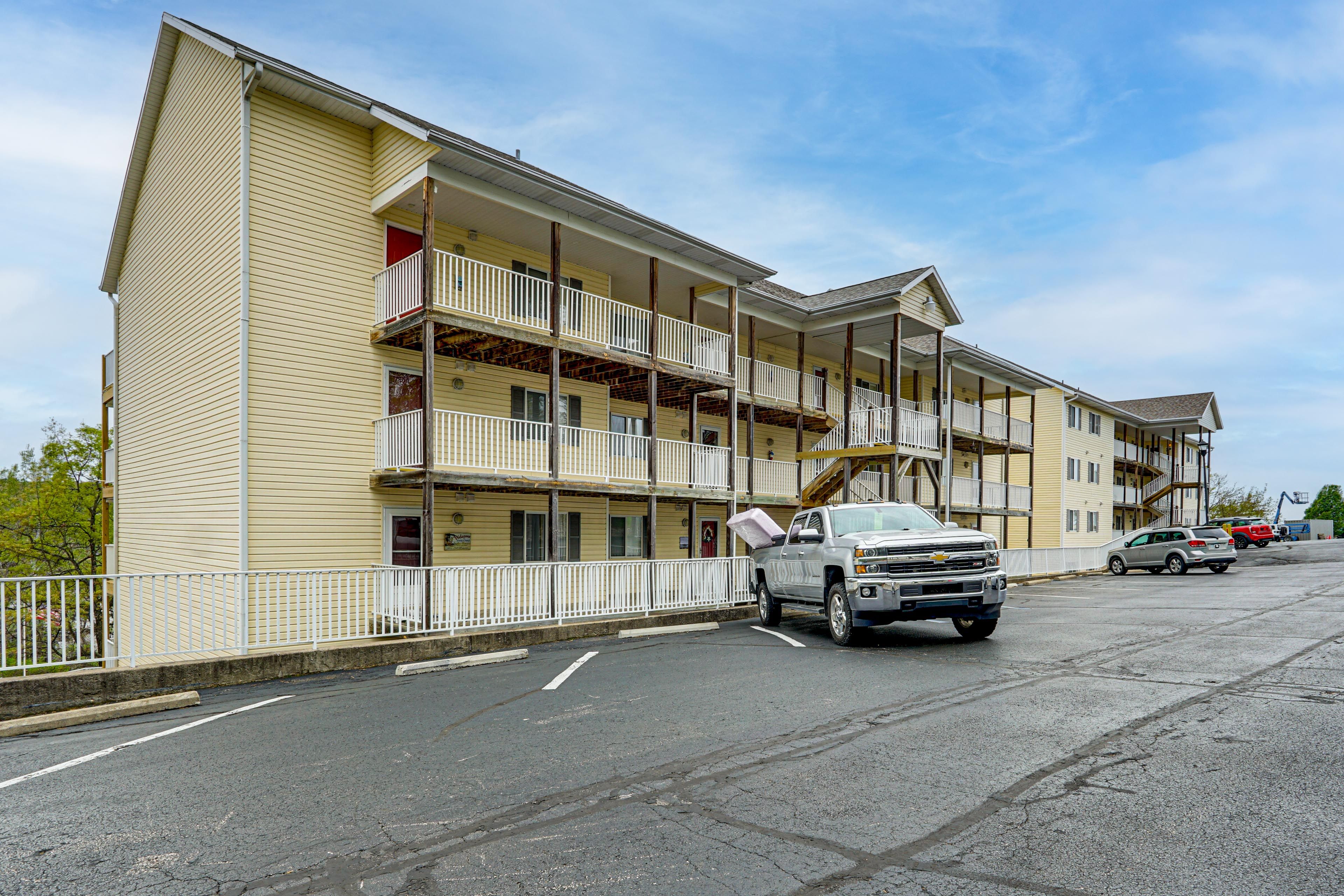 Community Parking | 2 Vehicles