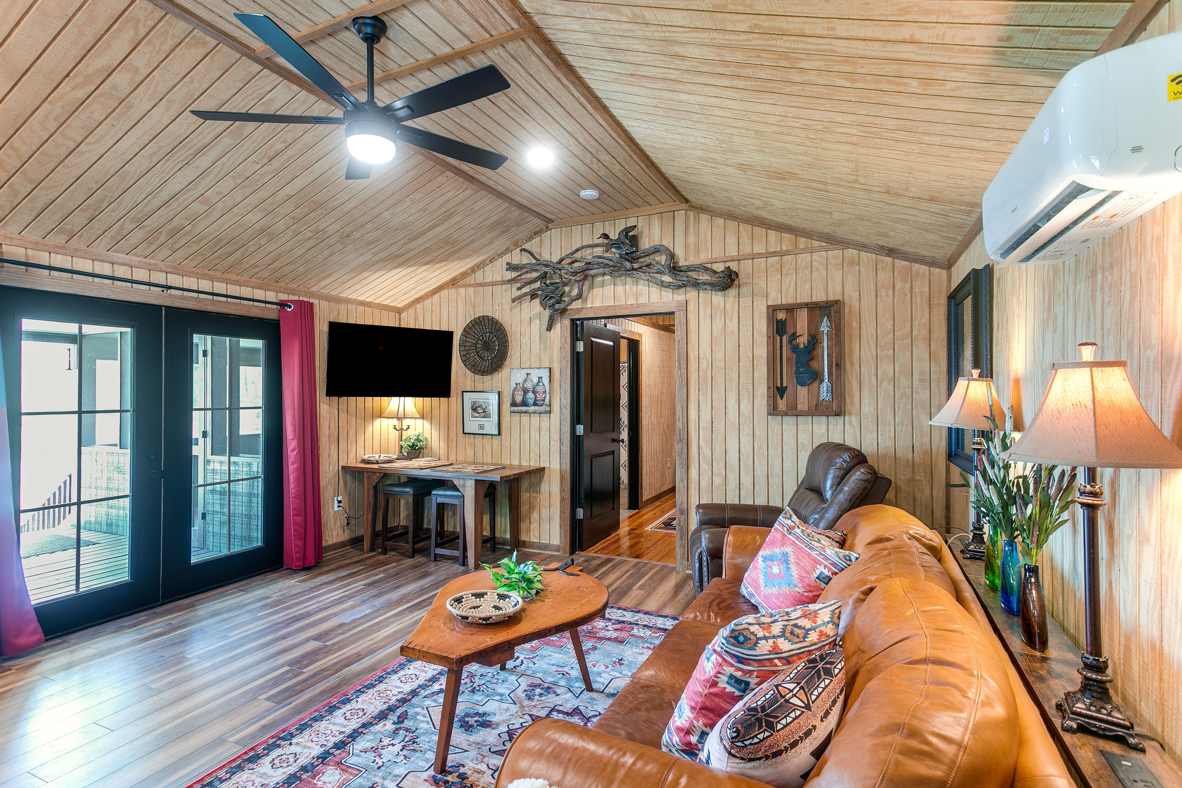 Living Area | Queen Sleeper Sofa