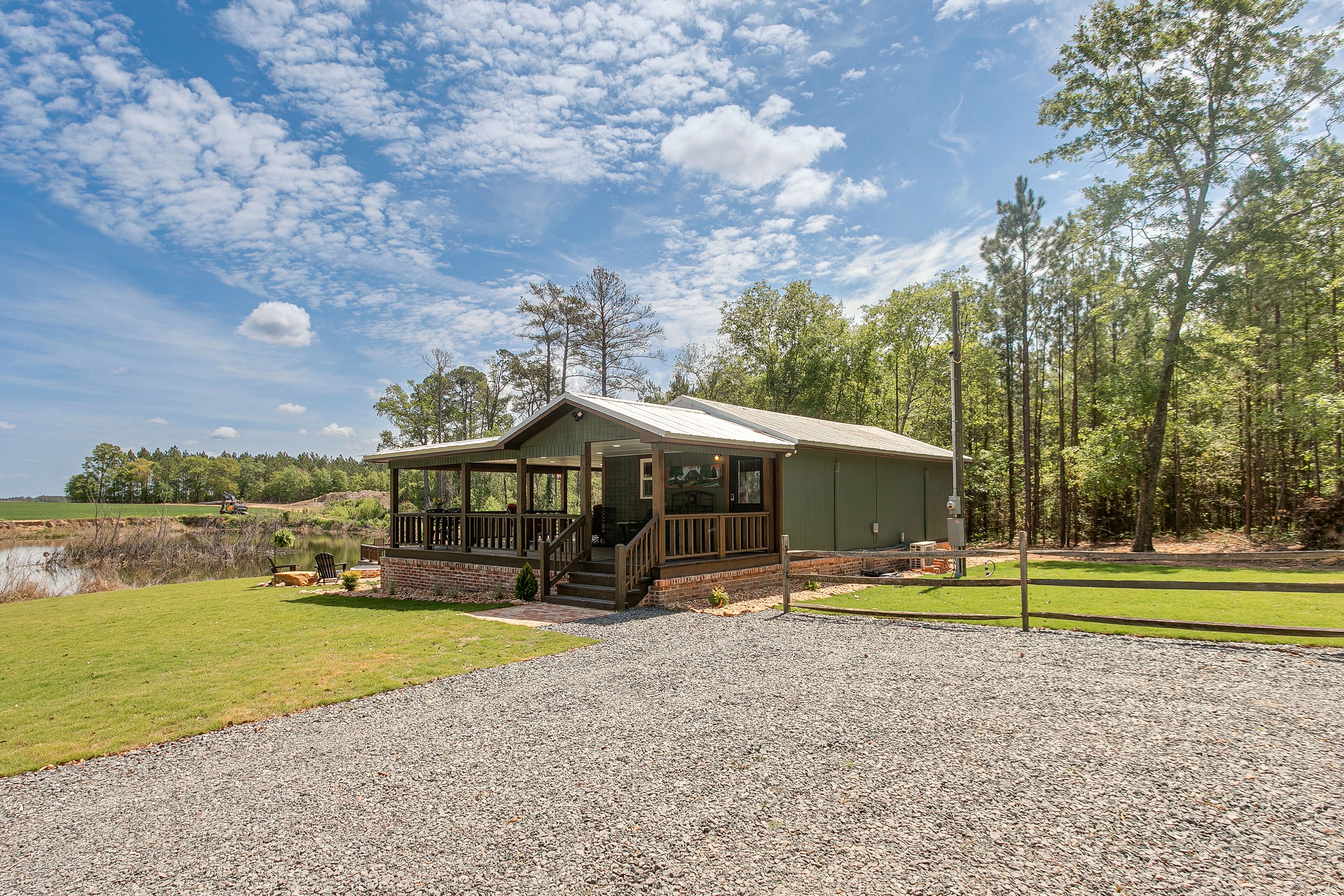 Parking | Driveway (2 Vehicles)