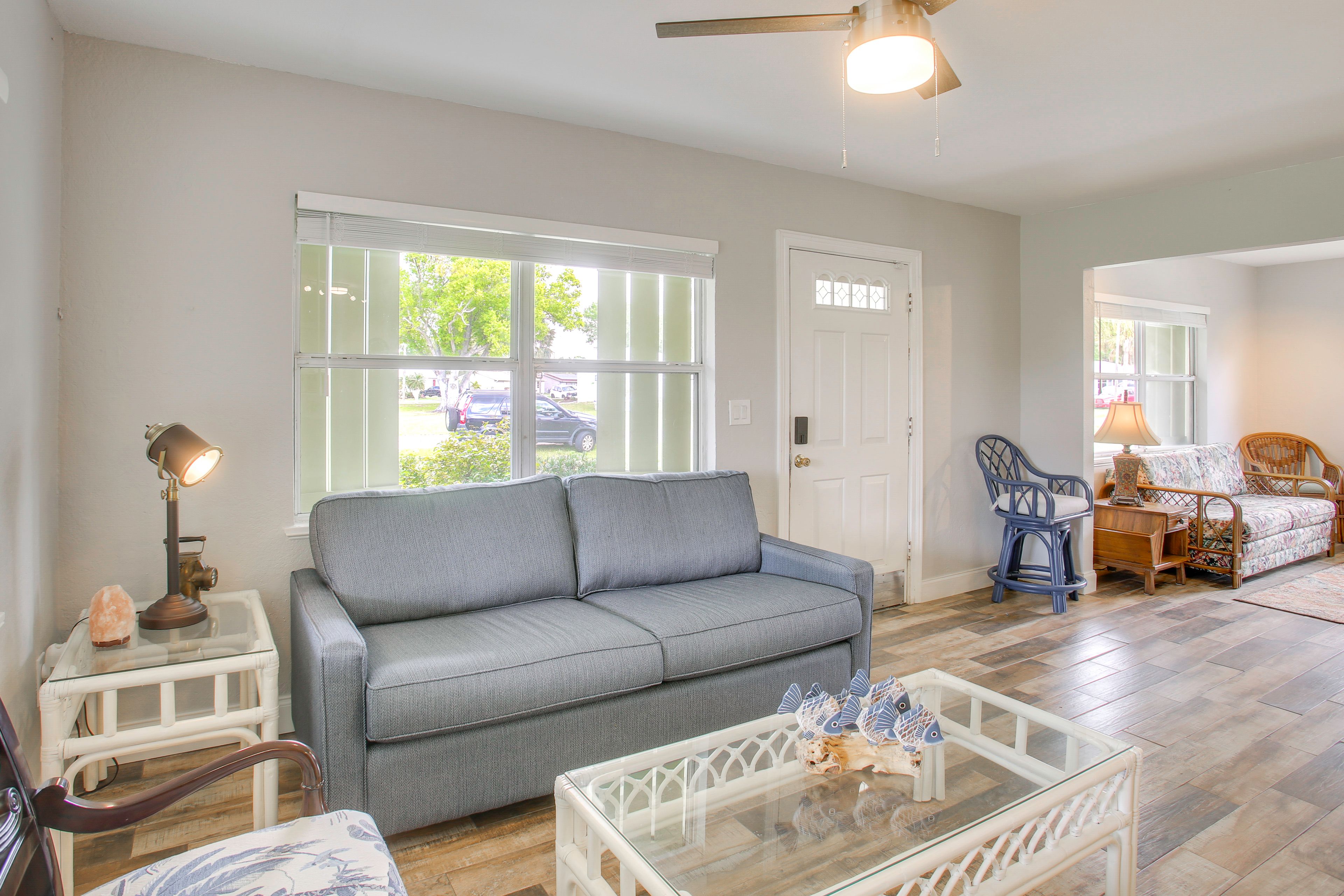 Punta Gorda Vacation Rental | 2BR | 1BA | 1,100 Sq Ft | 1 Step to Enter