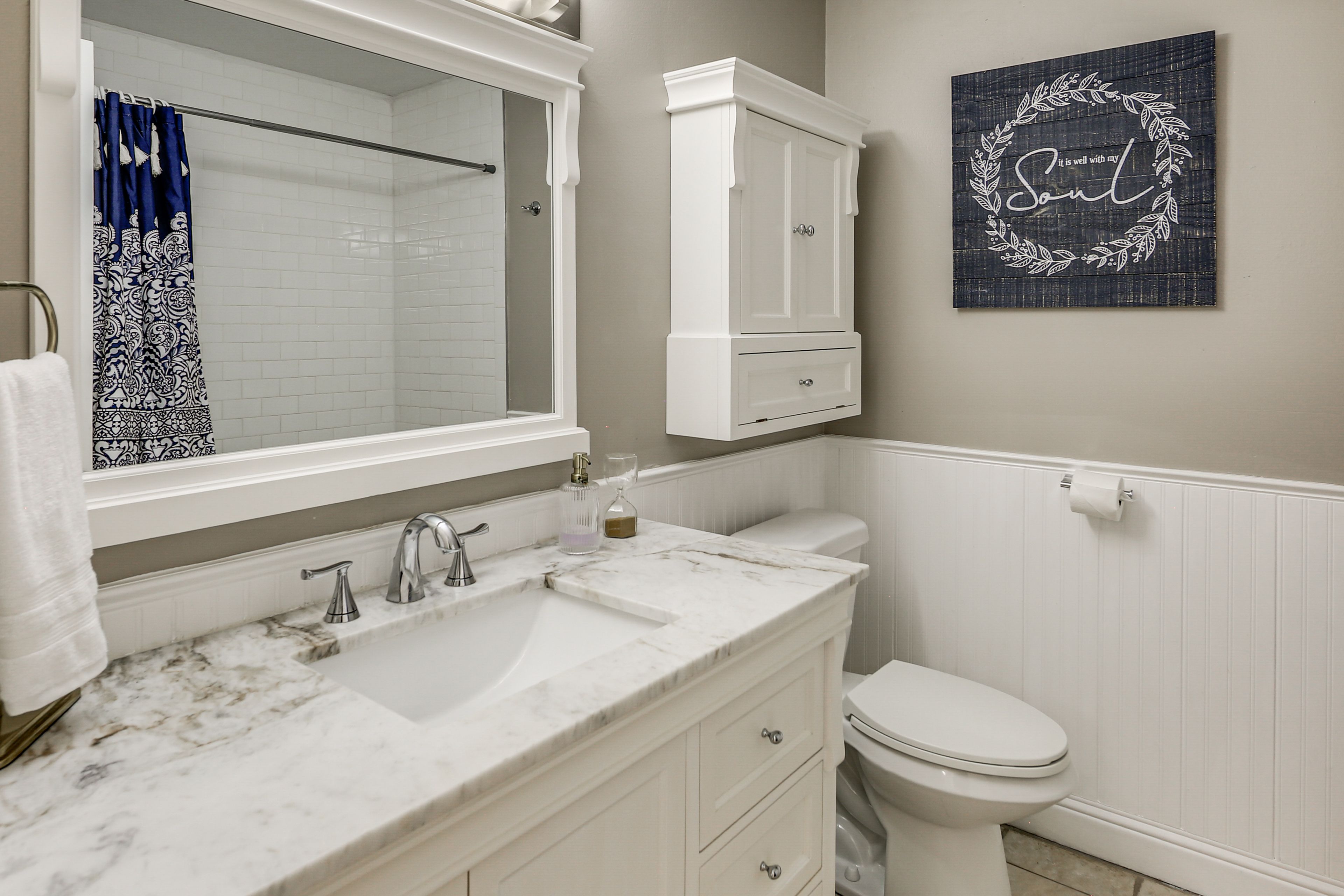 Full Bathroom