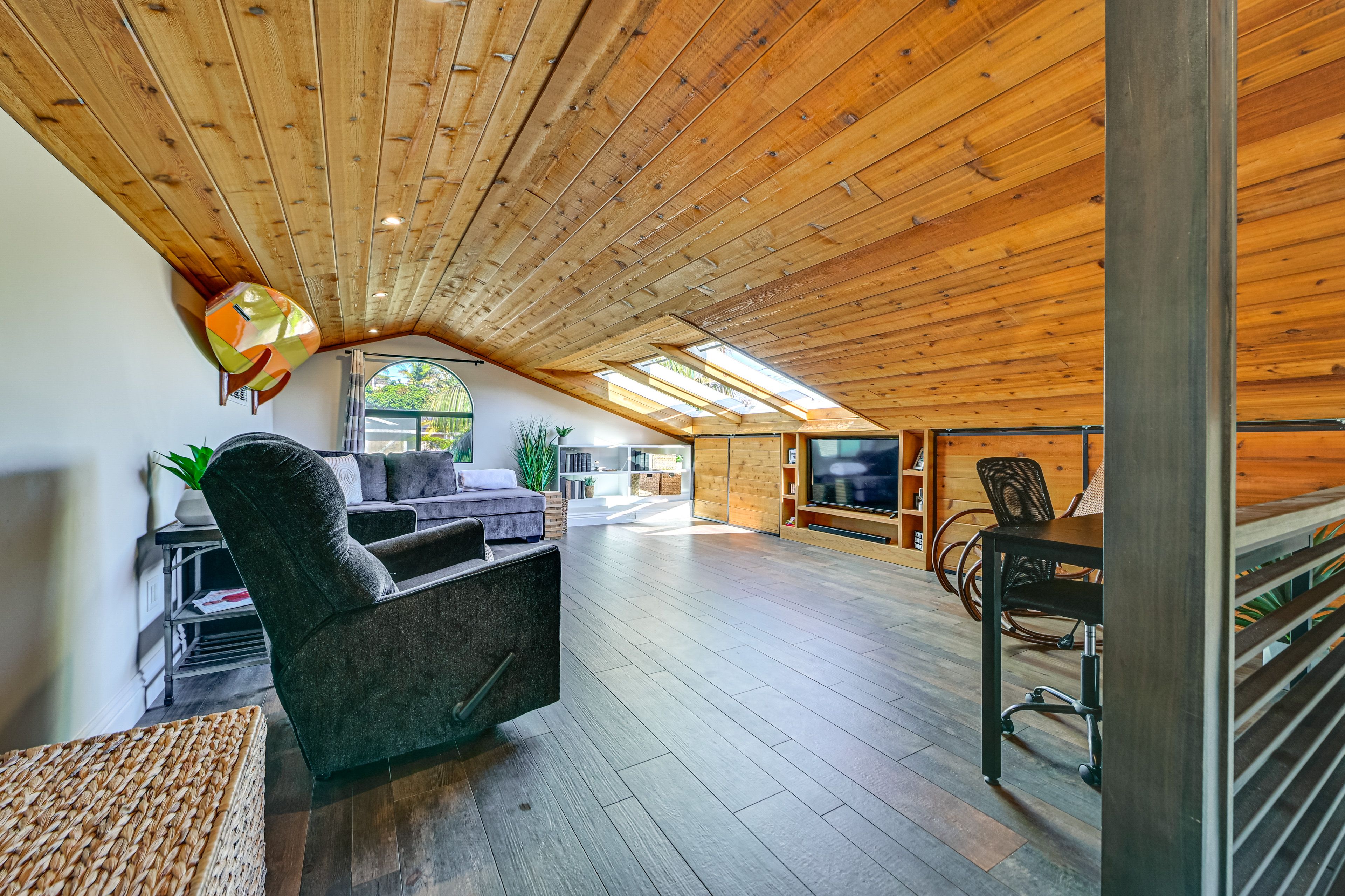 Loft | Full Sleeper Sofa | 2nd Floor