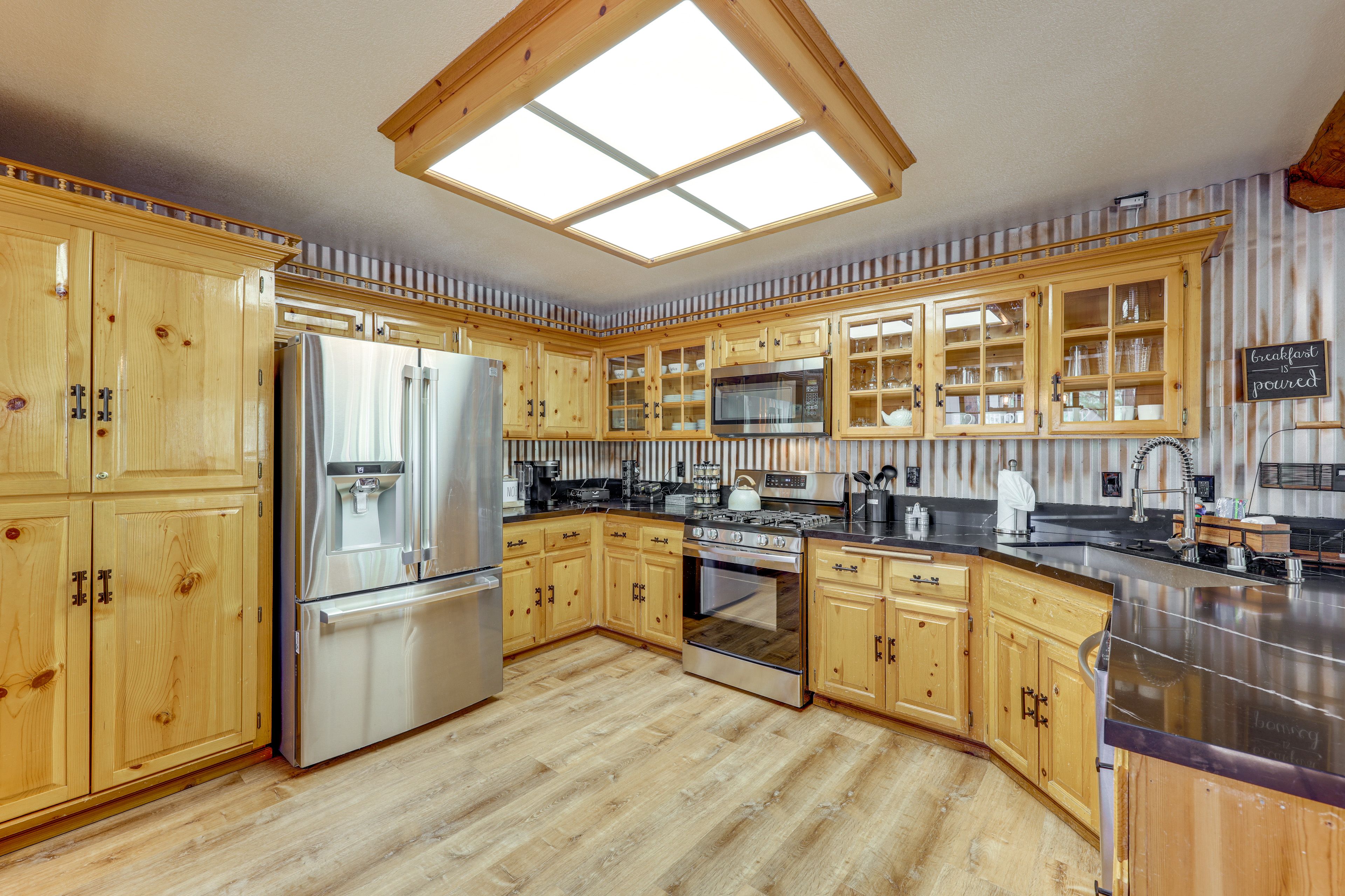 Kitchen | Dishwasher | 2nd Floor