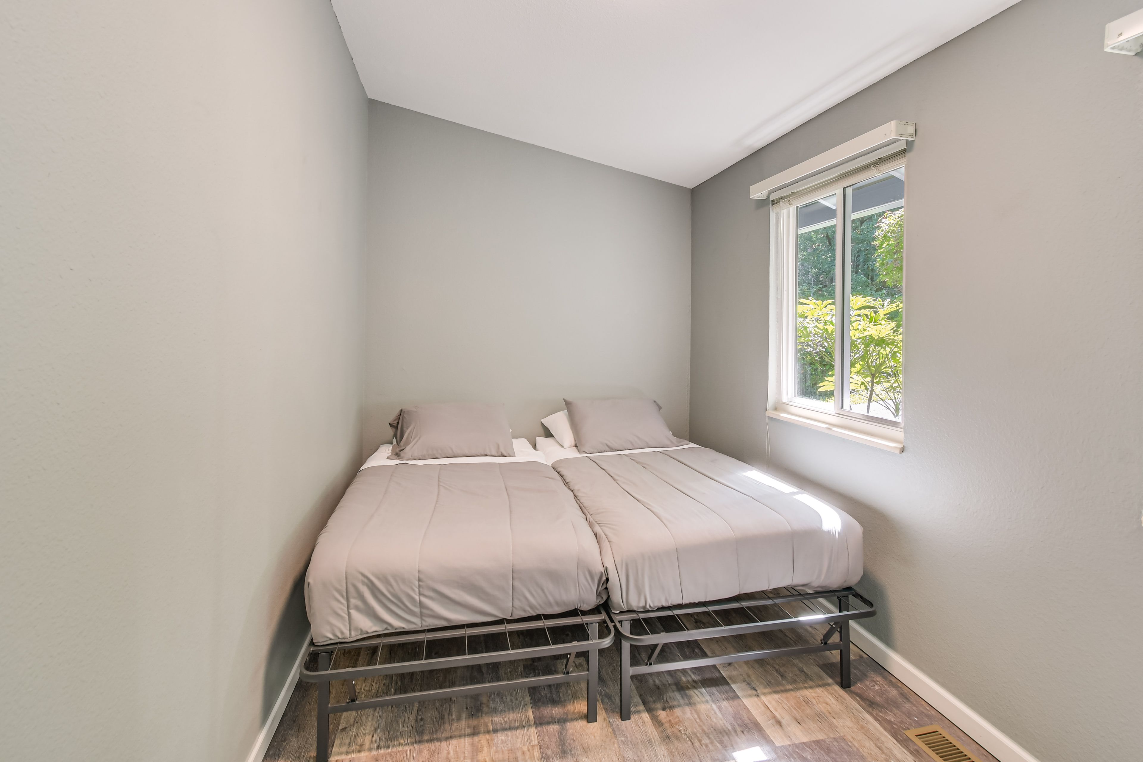 Bedroom 3 | 2 Twin Beds