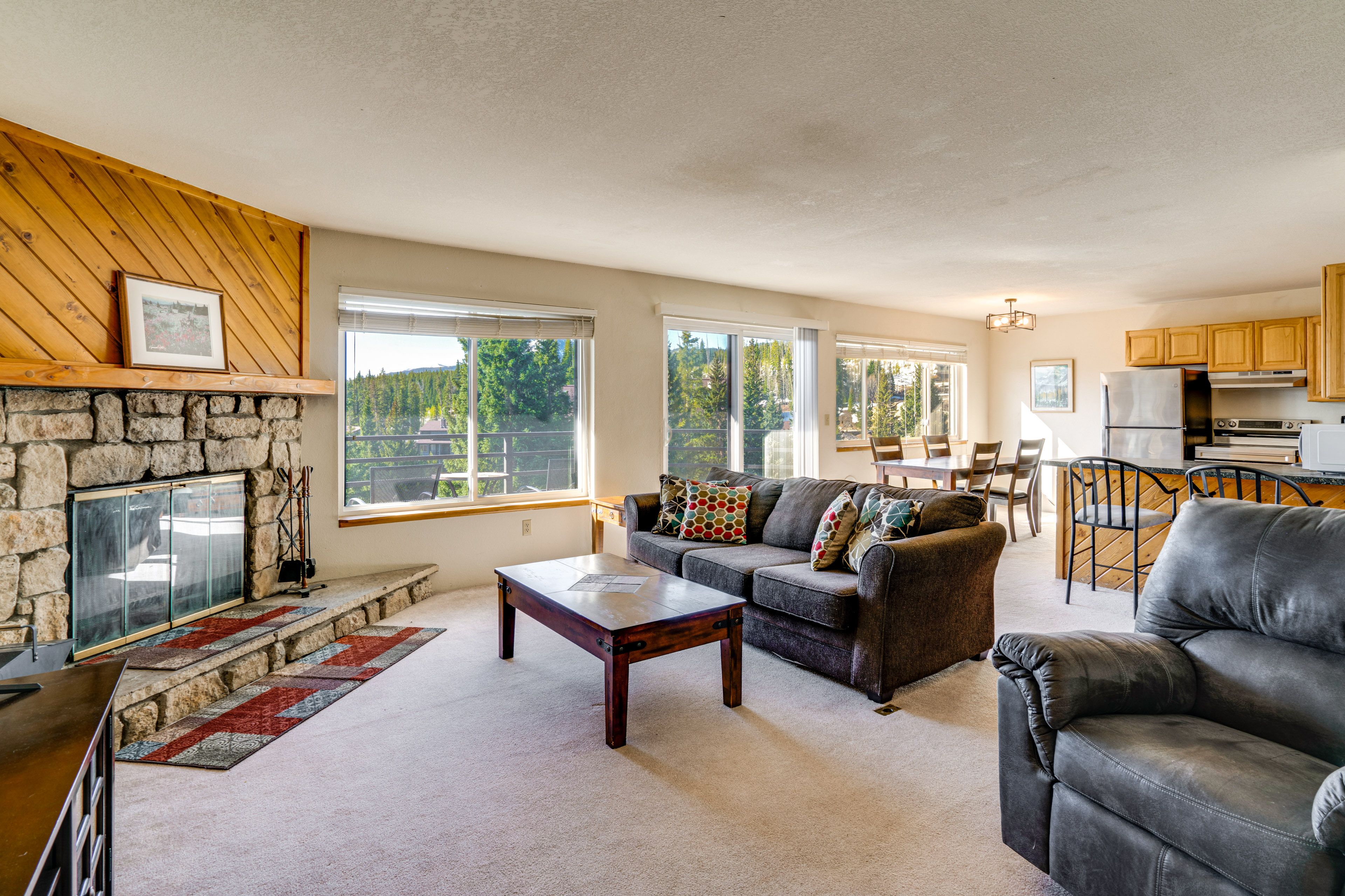 Condo Interior | Single-Story Unit