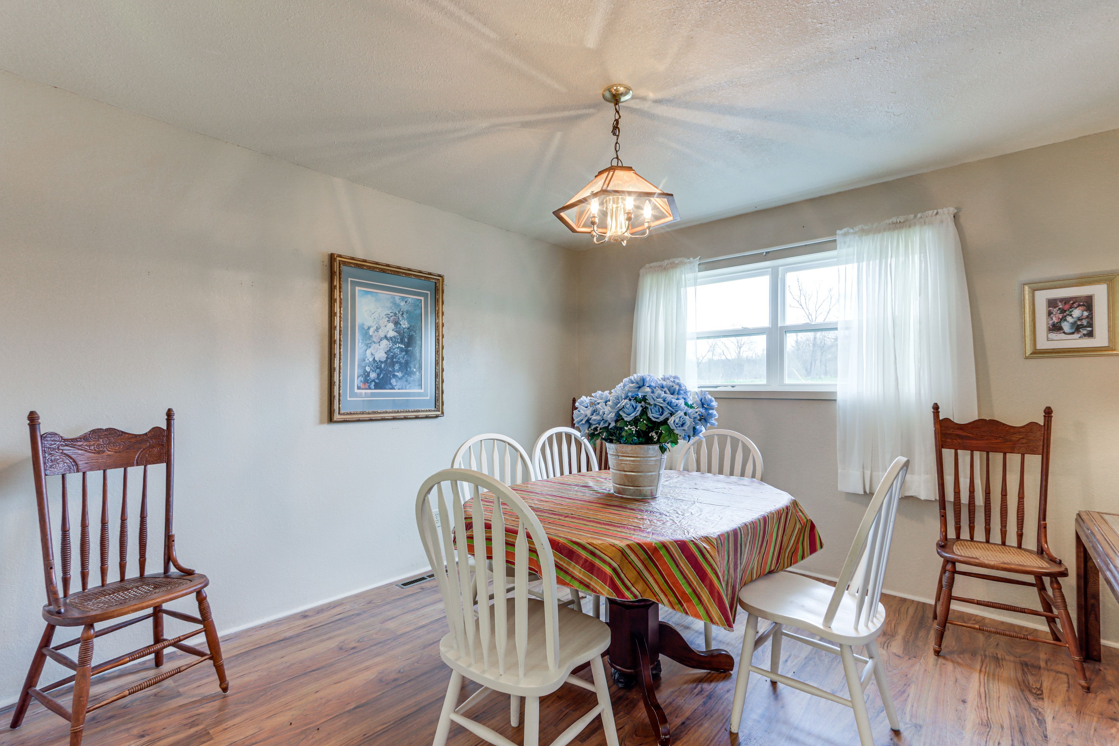 Dining Room | Main Floor