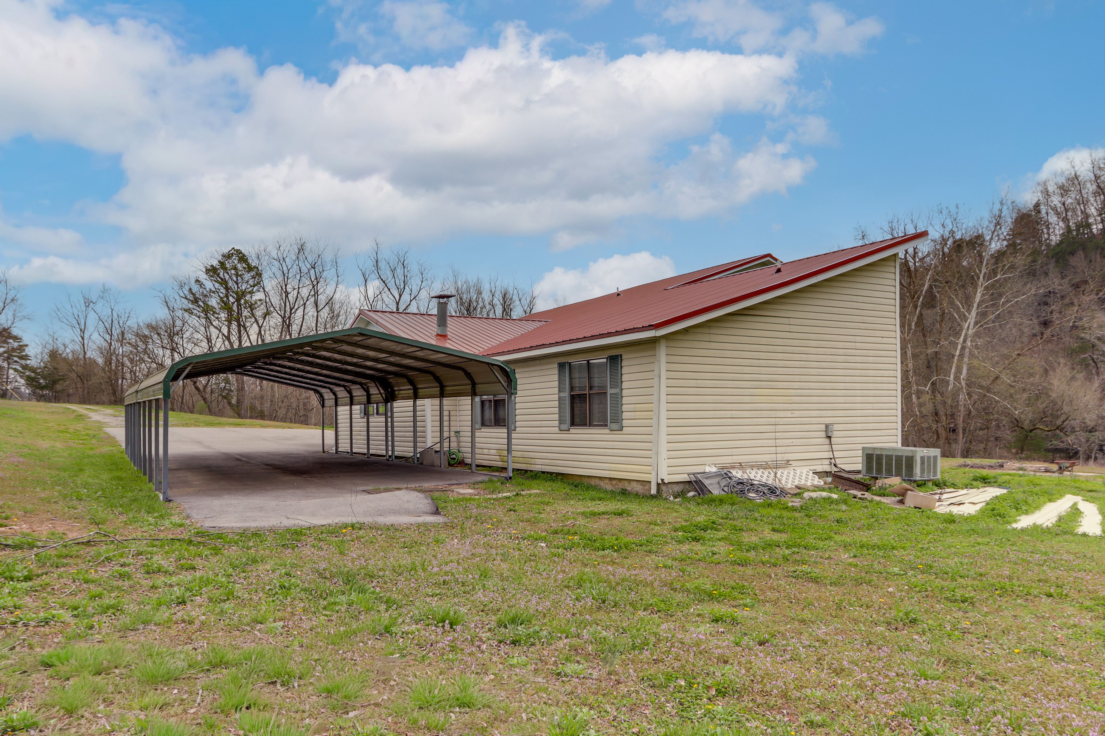 Ample Driveway Parking | Carport (4 Vehicles)