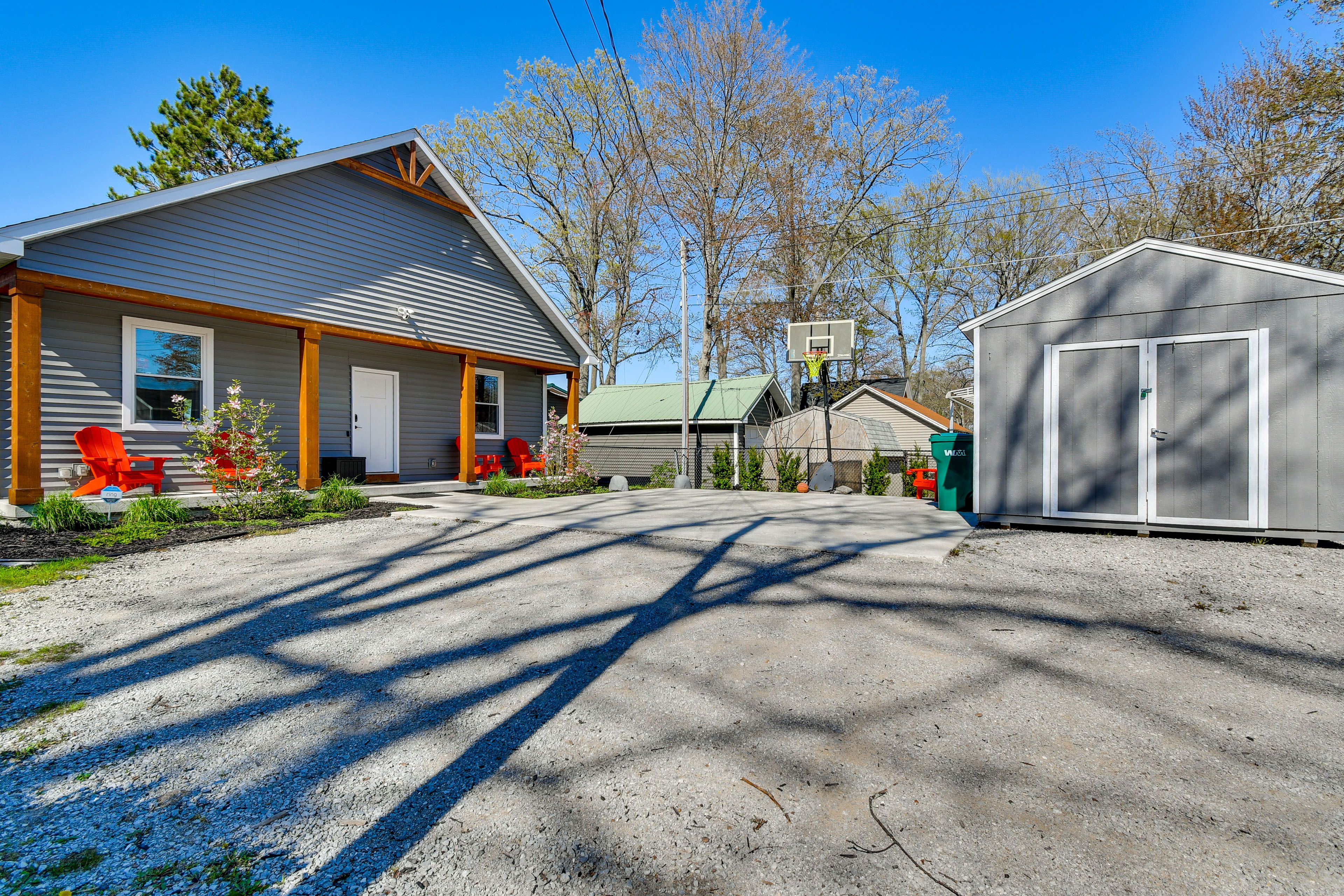 Parking | Driveway (2 Vehicles) | Trailer/RV/Boat Parking On-Site