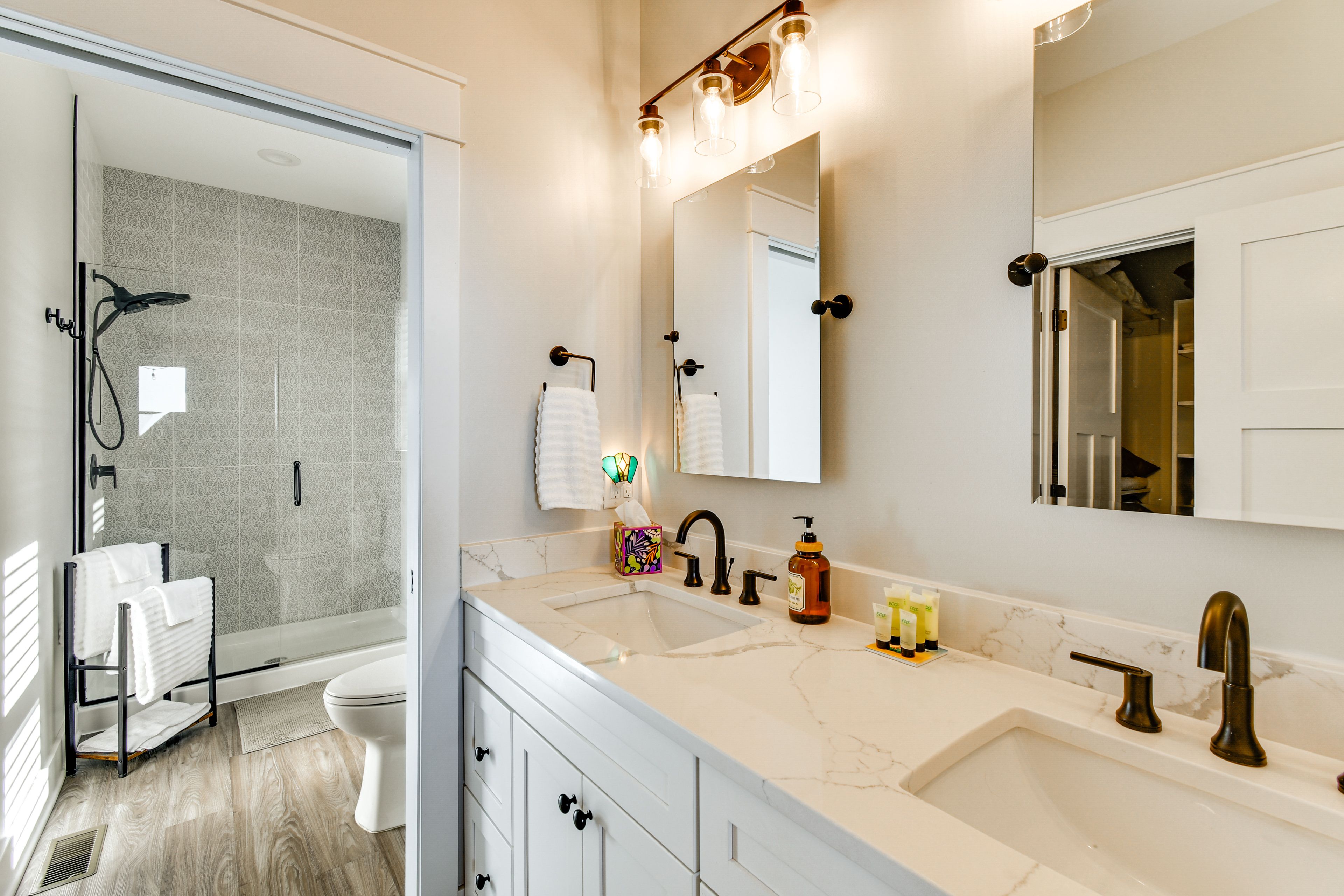 En-Suite Bathroom