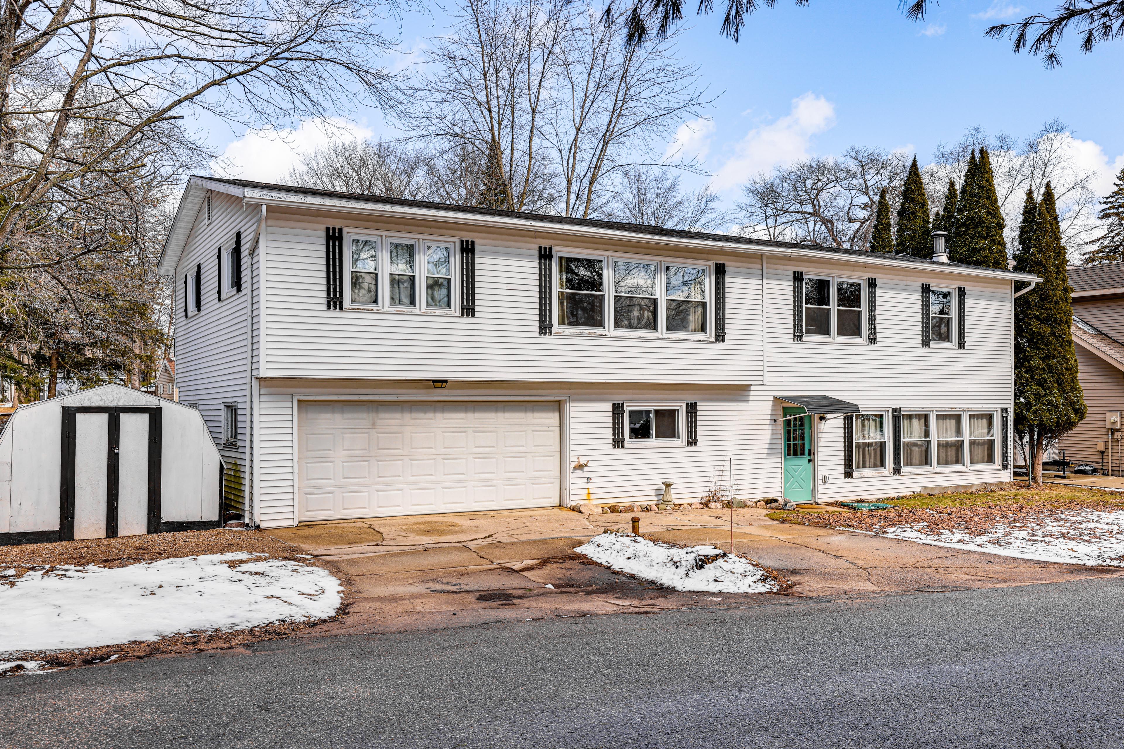 No Street/Lawn Parking