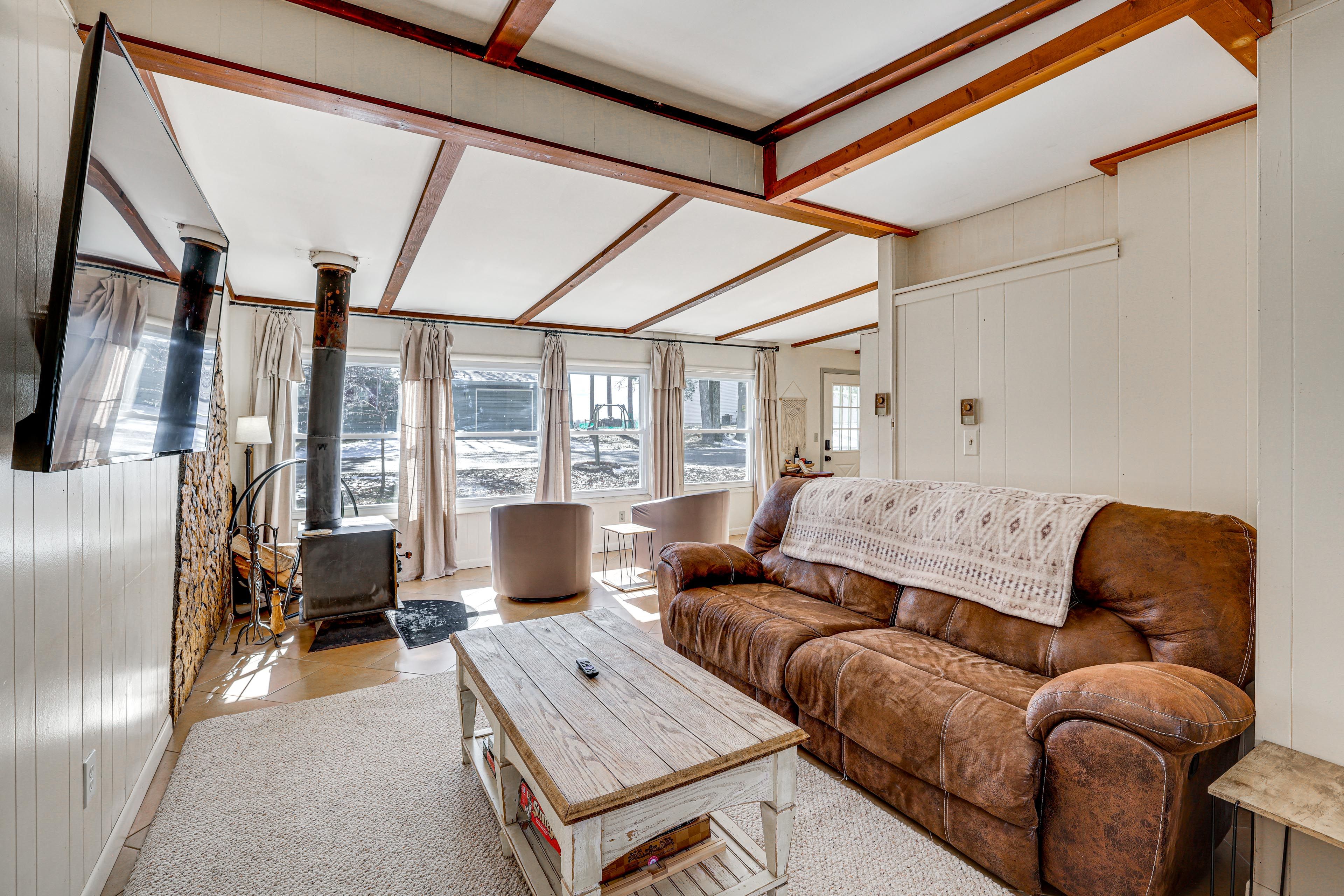 Cadillac Vacation Rental | 6BR | 2BA | 2,500 Sq Ft