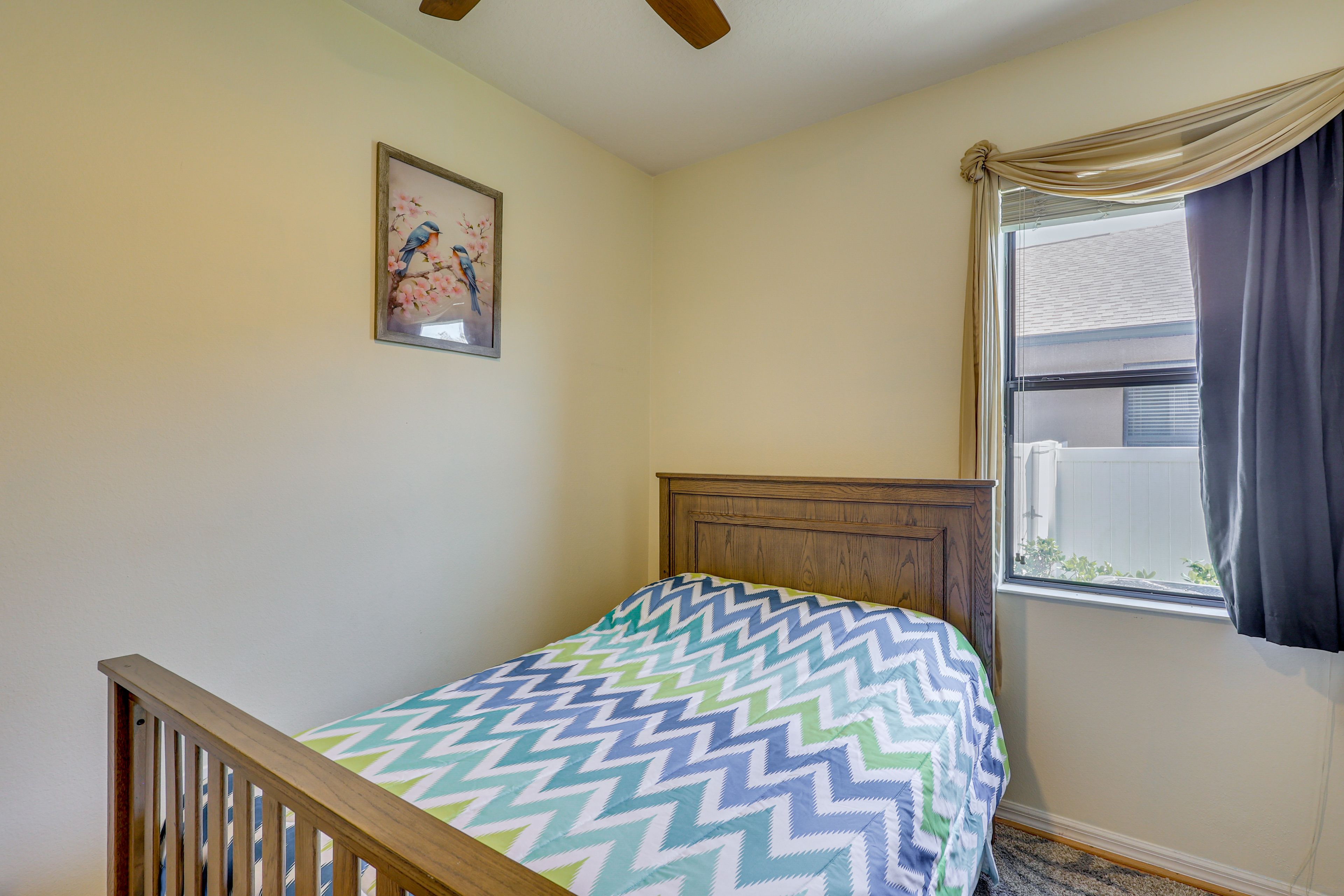 Bedroom 3 | Full Bed | 1st Floor