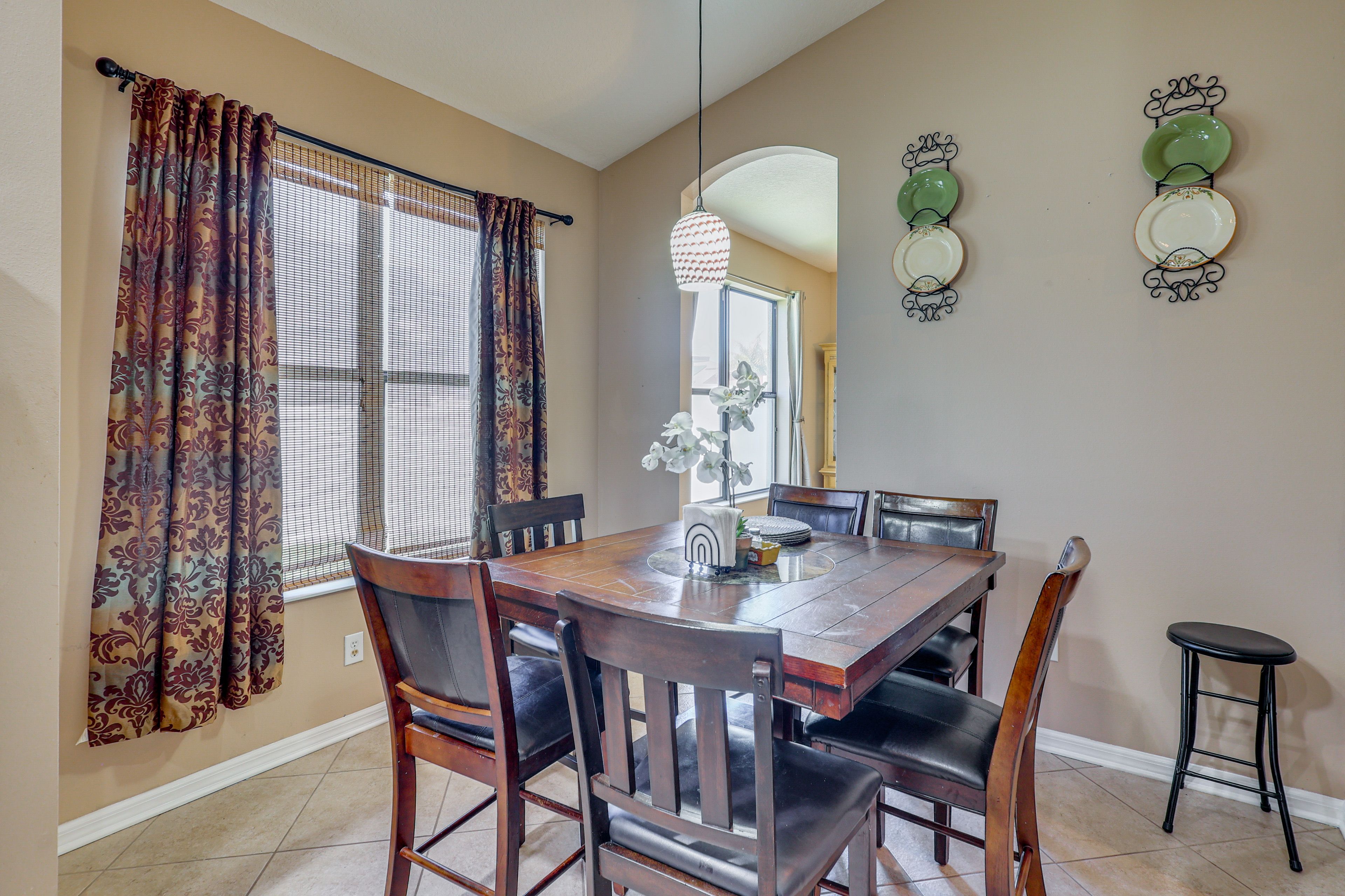Dining Table | 1st Floor