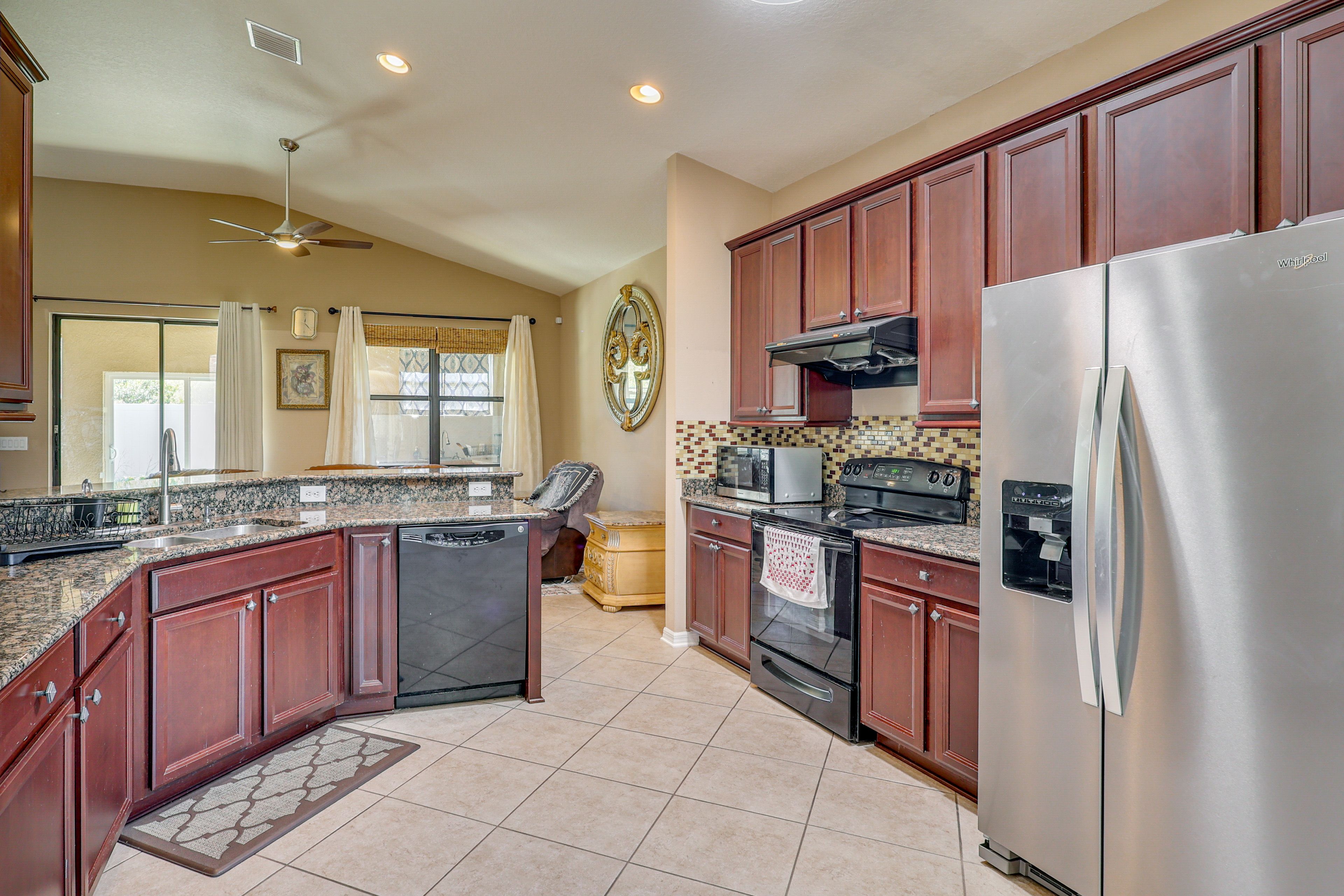 Kitchen | 1st Floor