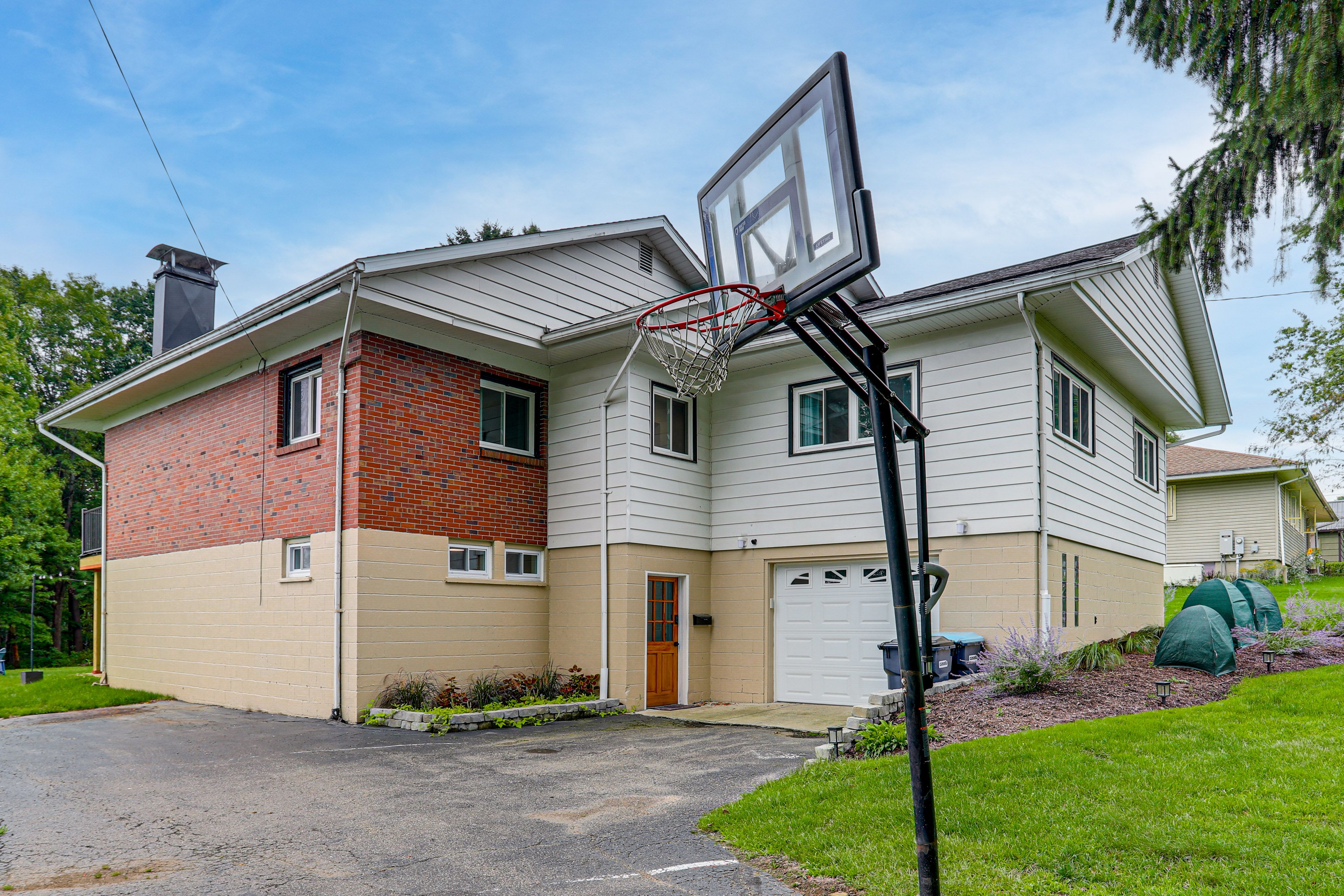 Front Exterior | Driveway (3 Vehicles)