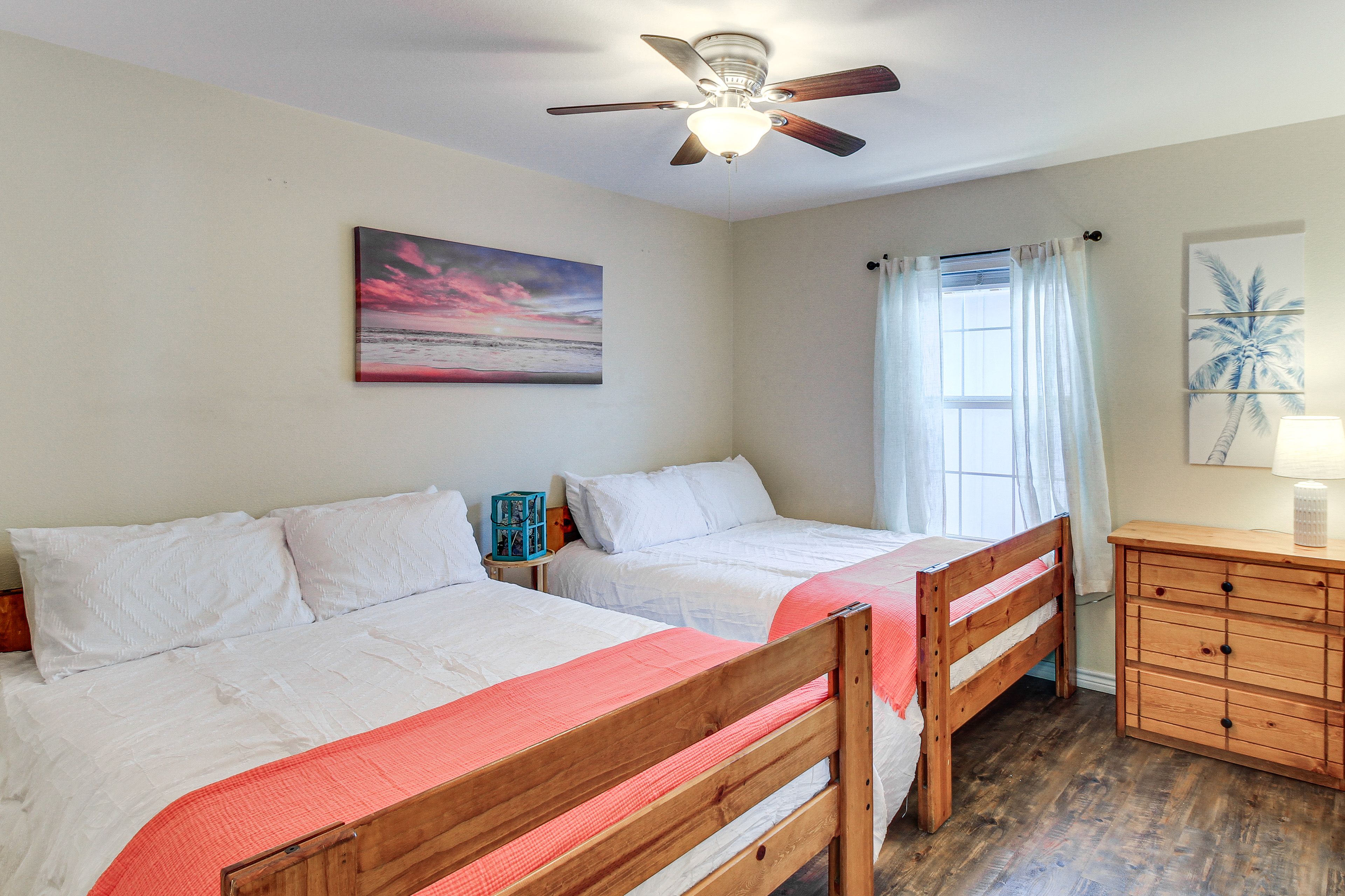 Bedroom 2 | 2 Queen Beds