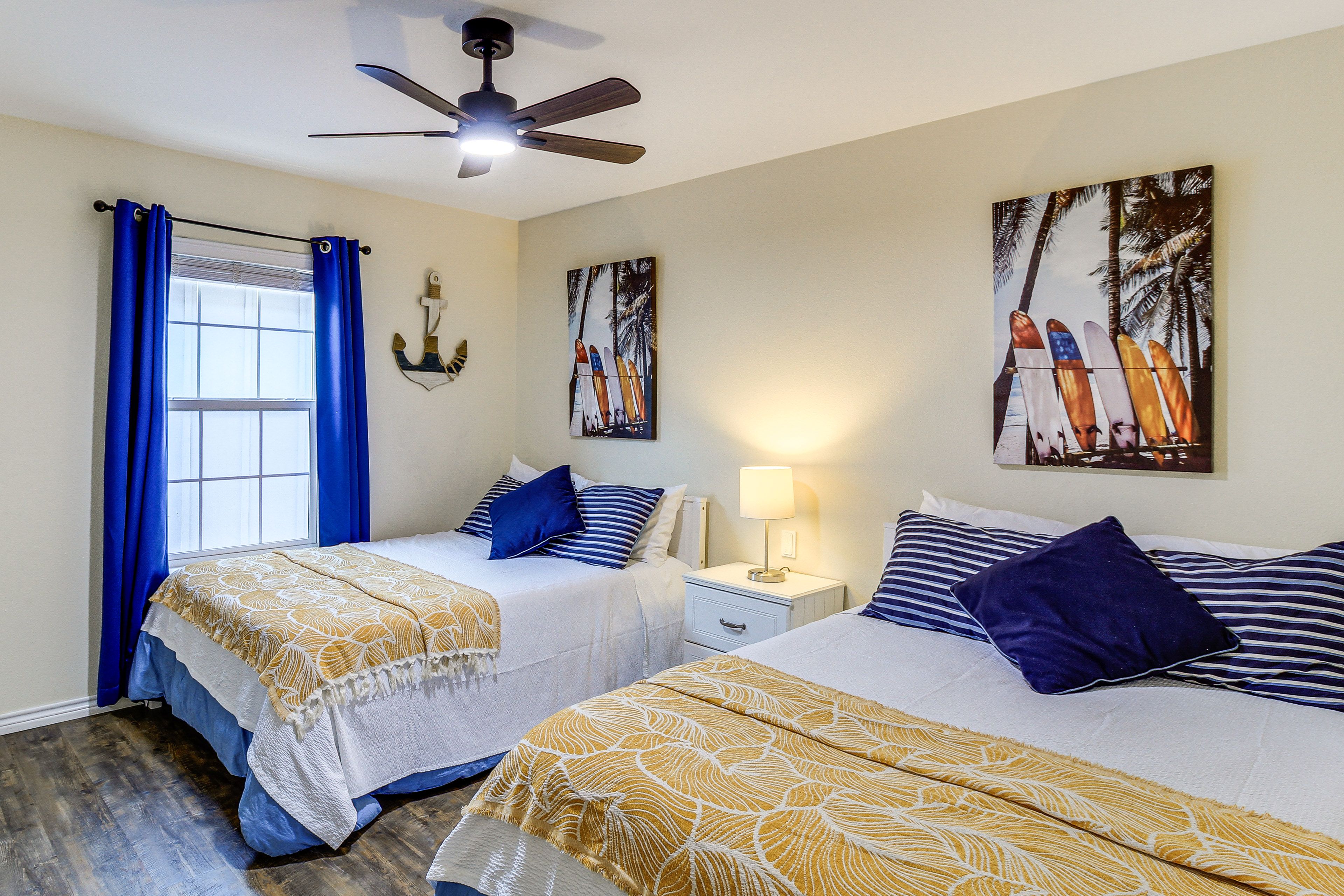 Bedroom 3 | 2 Full Beds