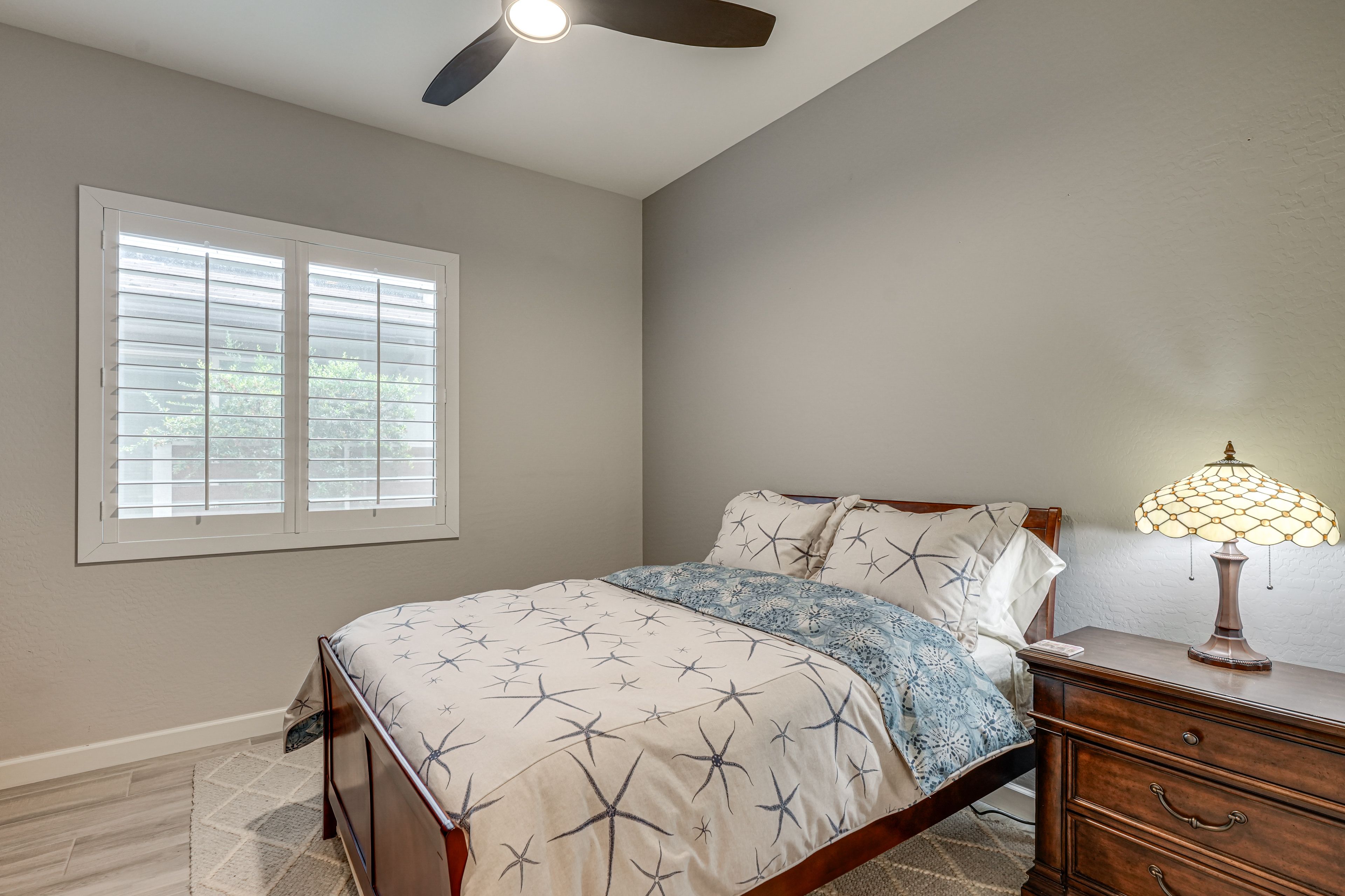 Bedroom 3 | Full Bed | Desk