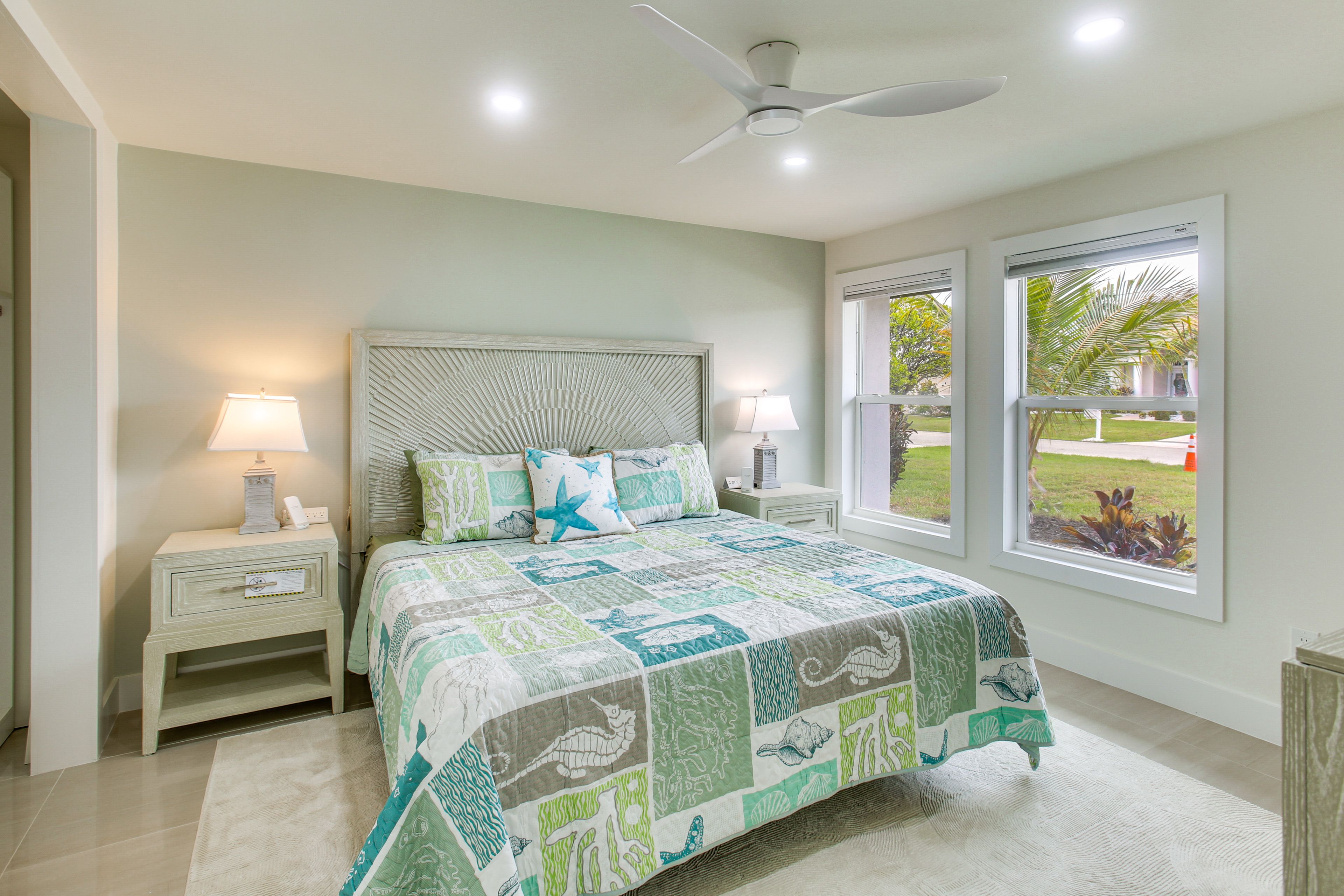 Bedroom 2 | King Bed