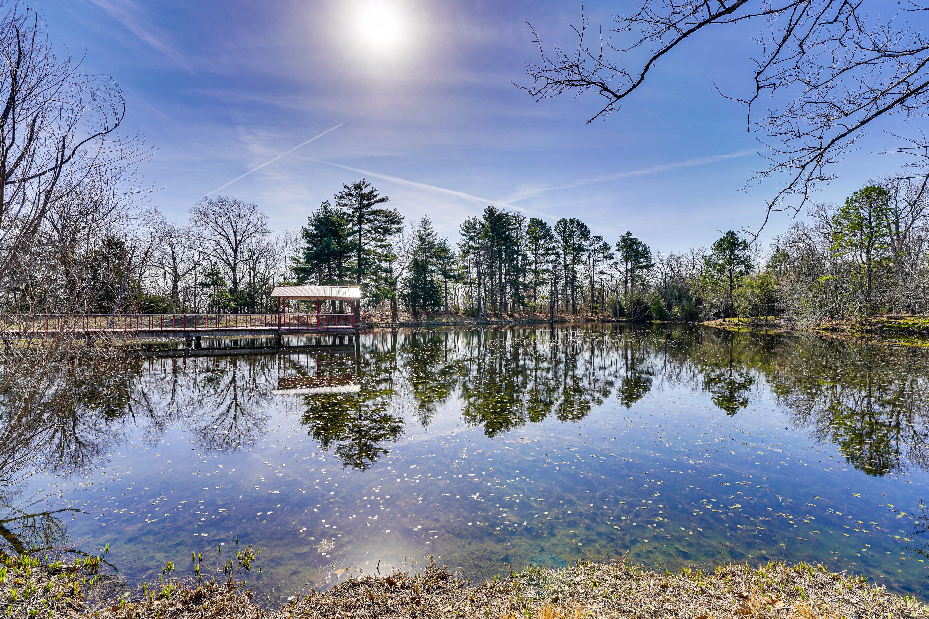 Community Amenities | Catch-and-Release Fishing Pond
