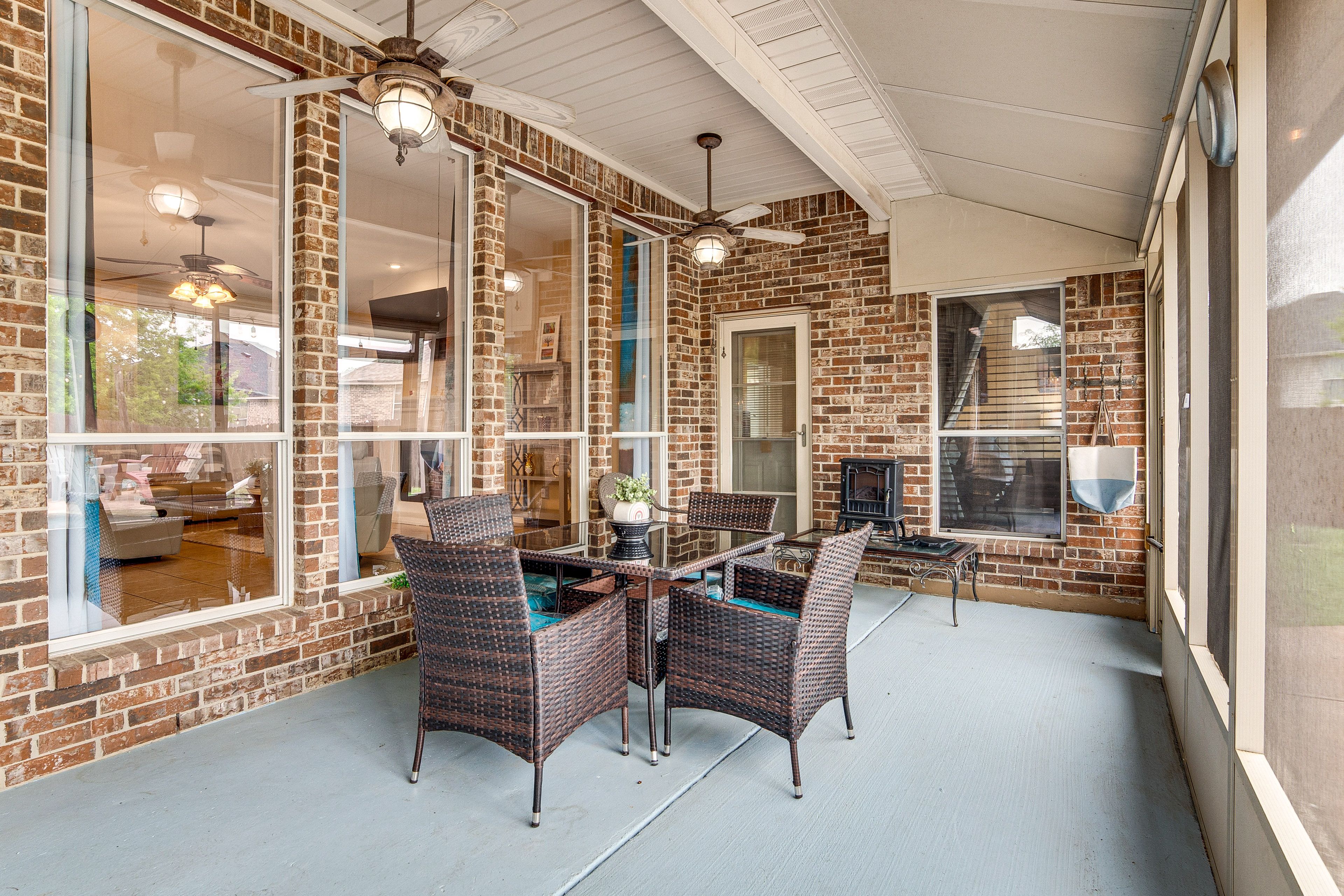 Enclosed Patio | Dining Area | Private Pool