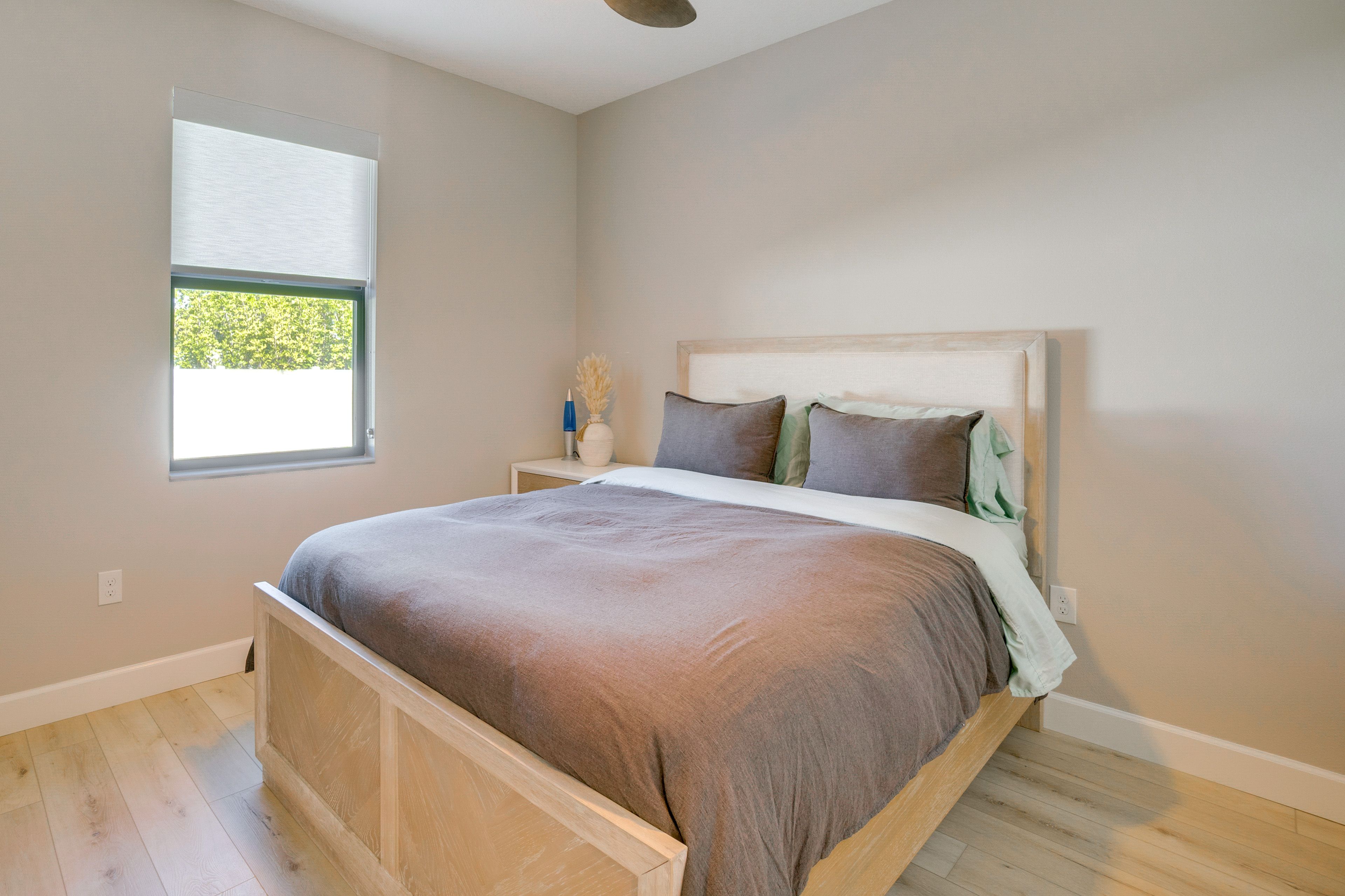 Bedroom 3 | Queen Bed