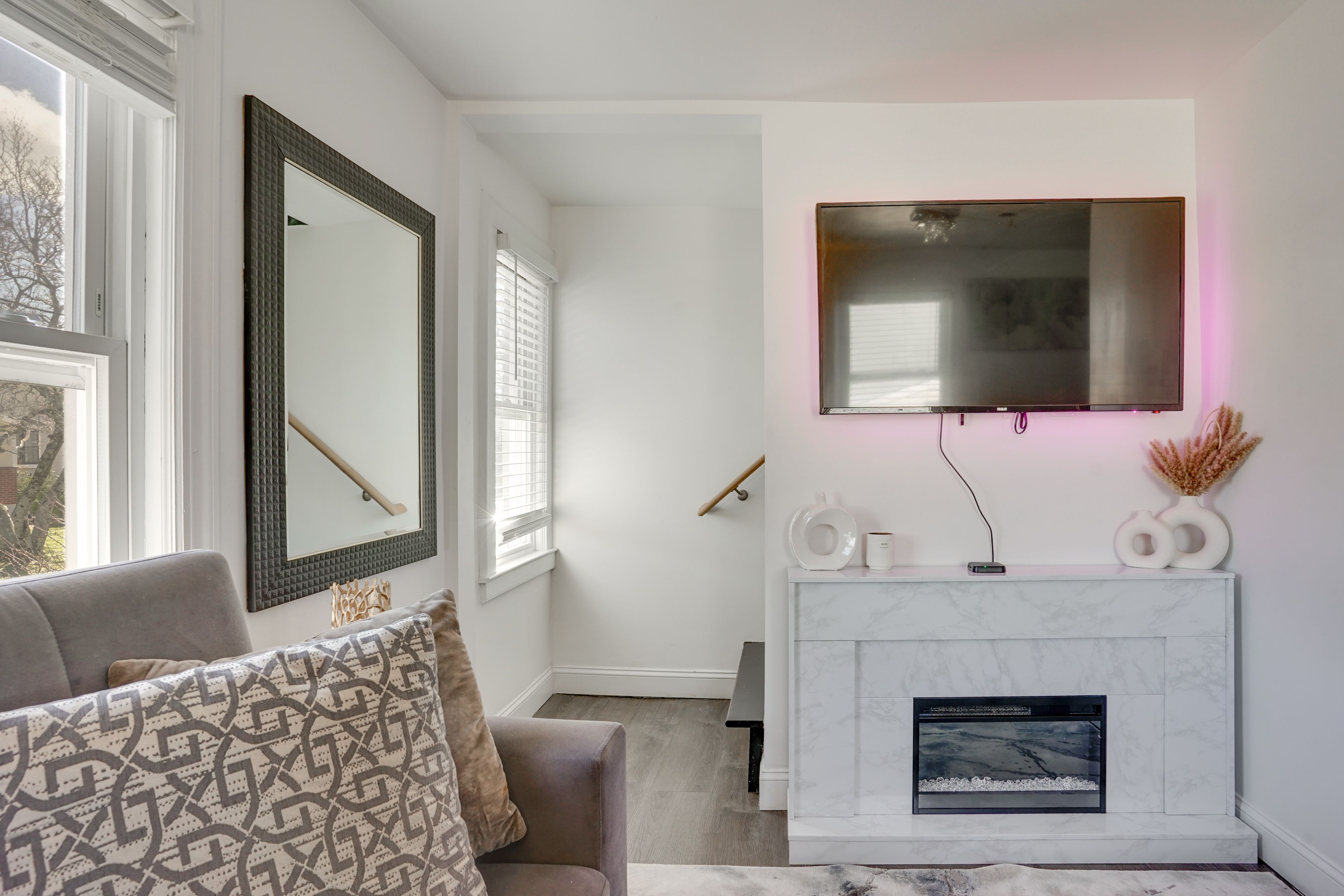 Living Room | Smart TV | Main Level