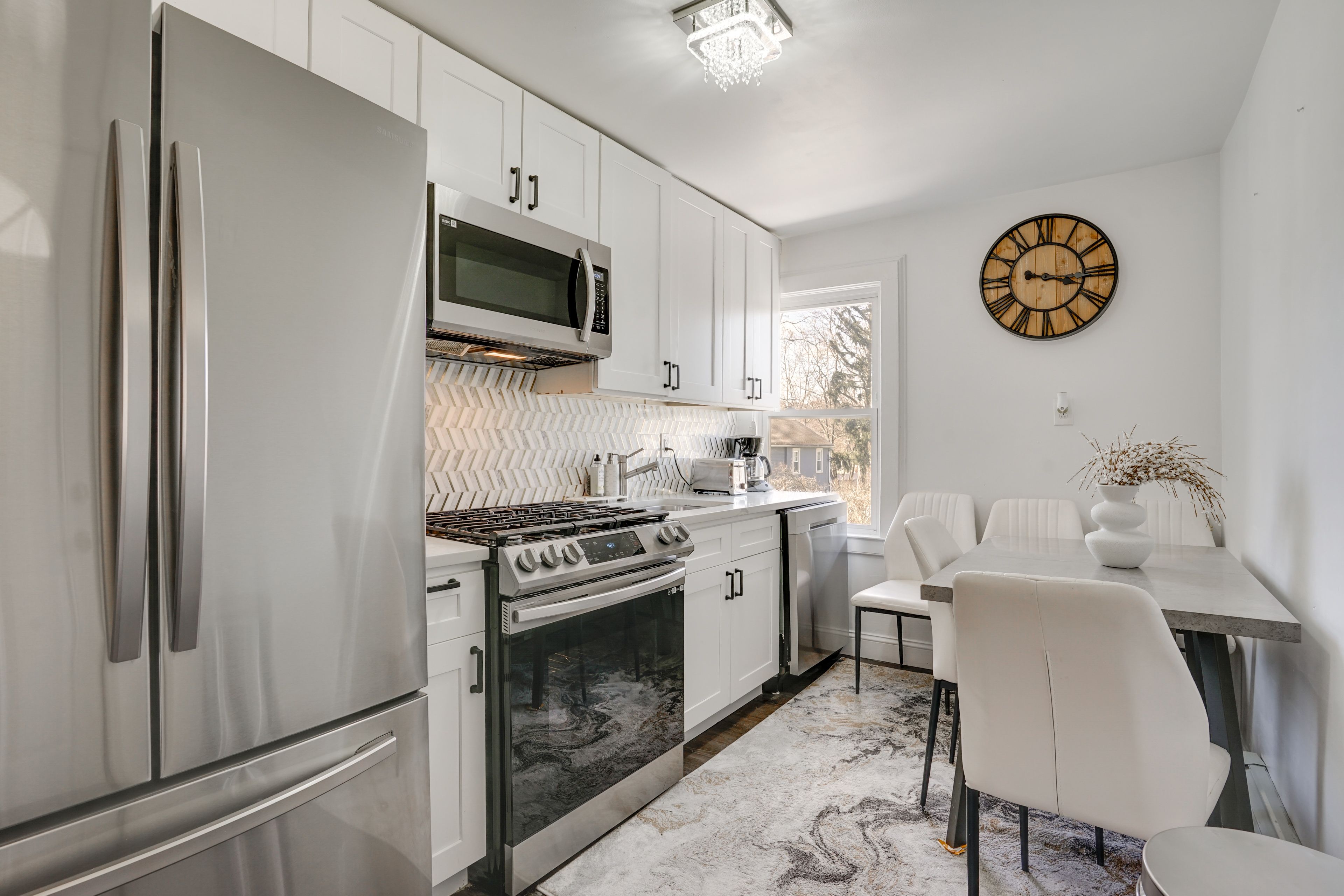 Kitchen | Toaster | Drip Coffee Maker | Main Level
