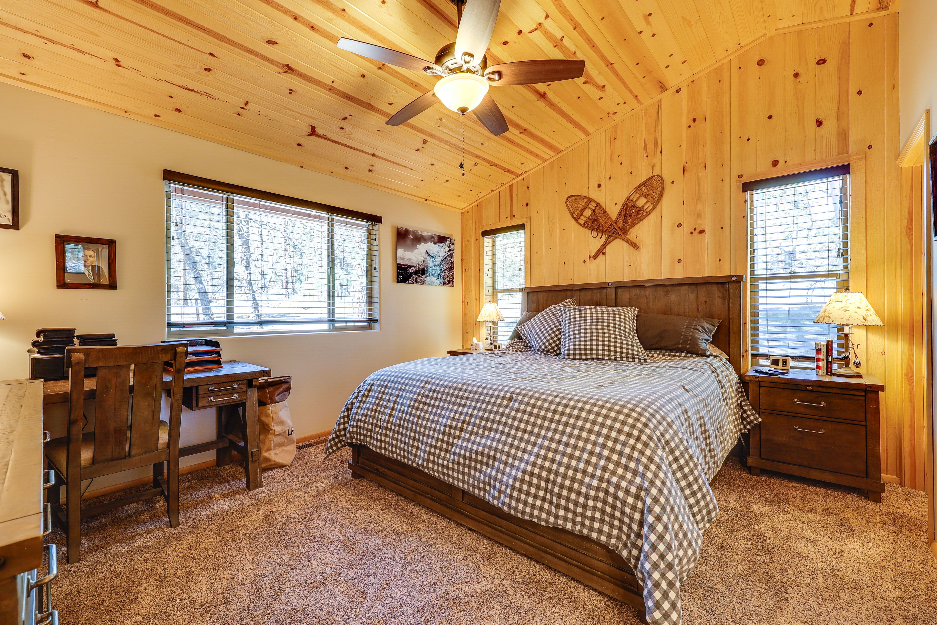 Bedroom 1 | King Bed