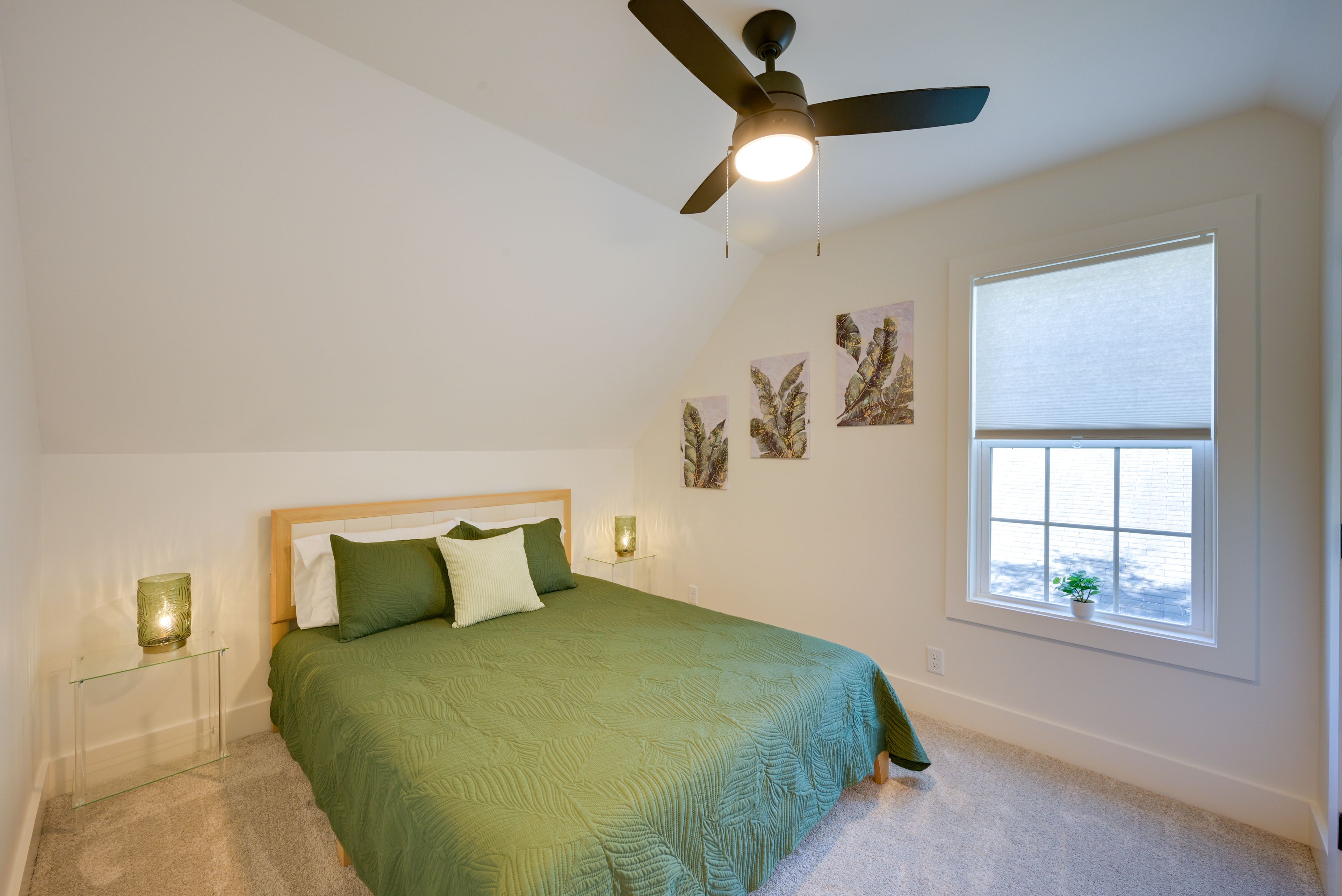 Bedroom 3 | Queen Bed | 2nd Floor