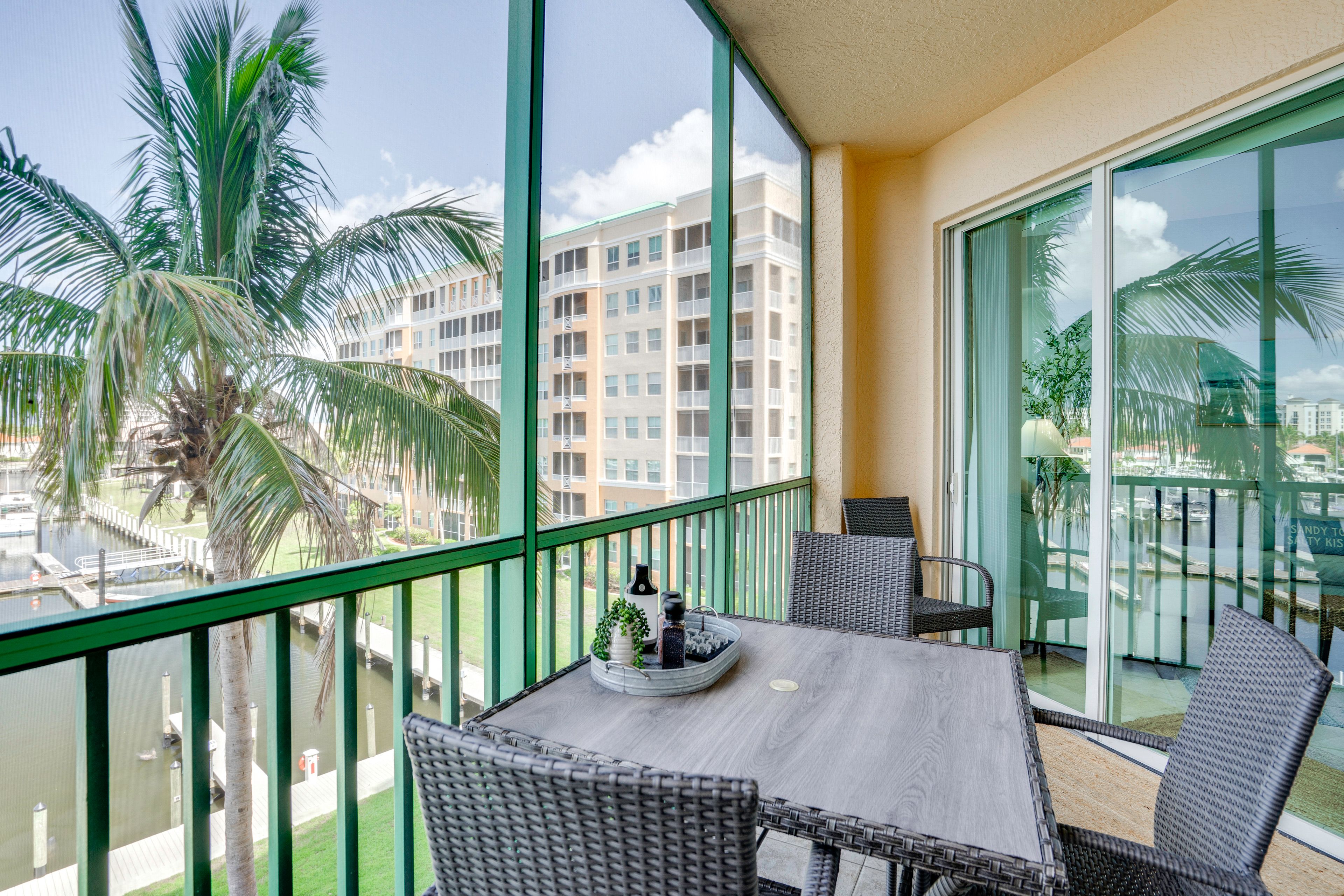 Private Lanai
