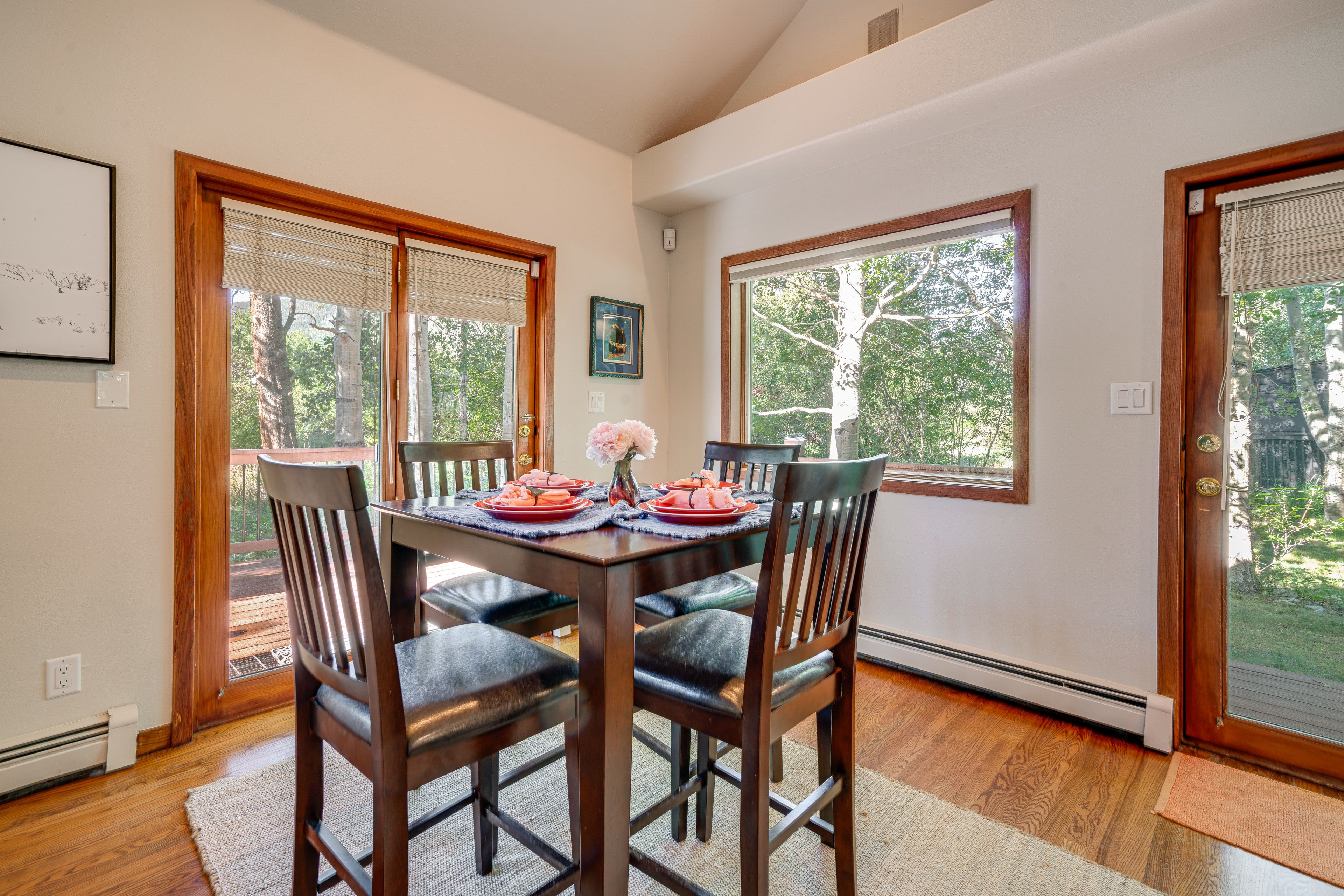 Dining Area | 1st Floor