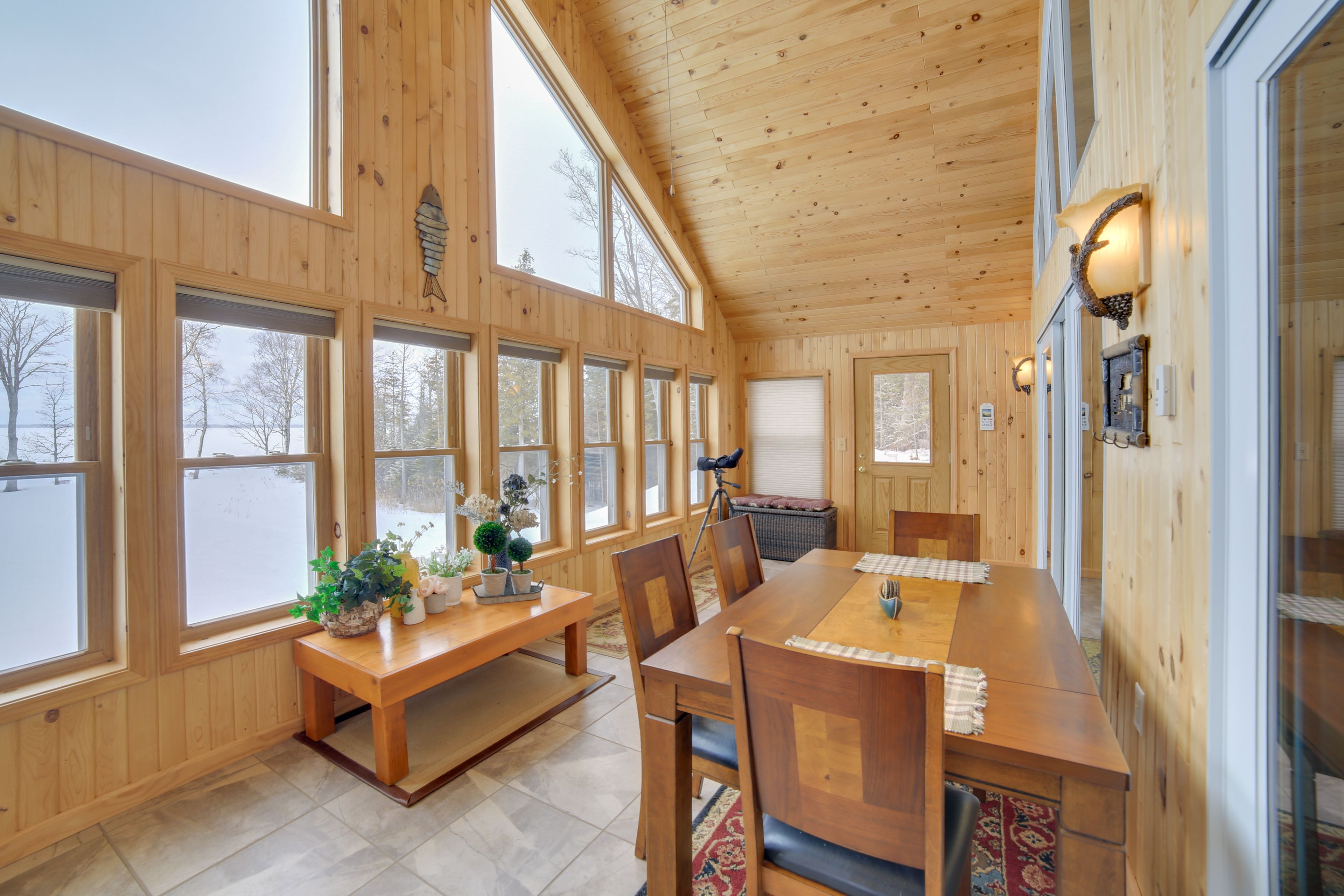 Sunroom | Main Floor