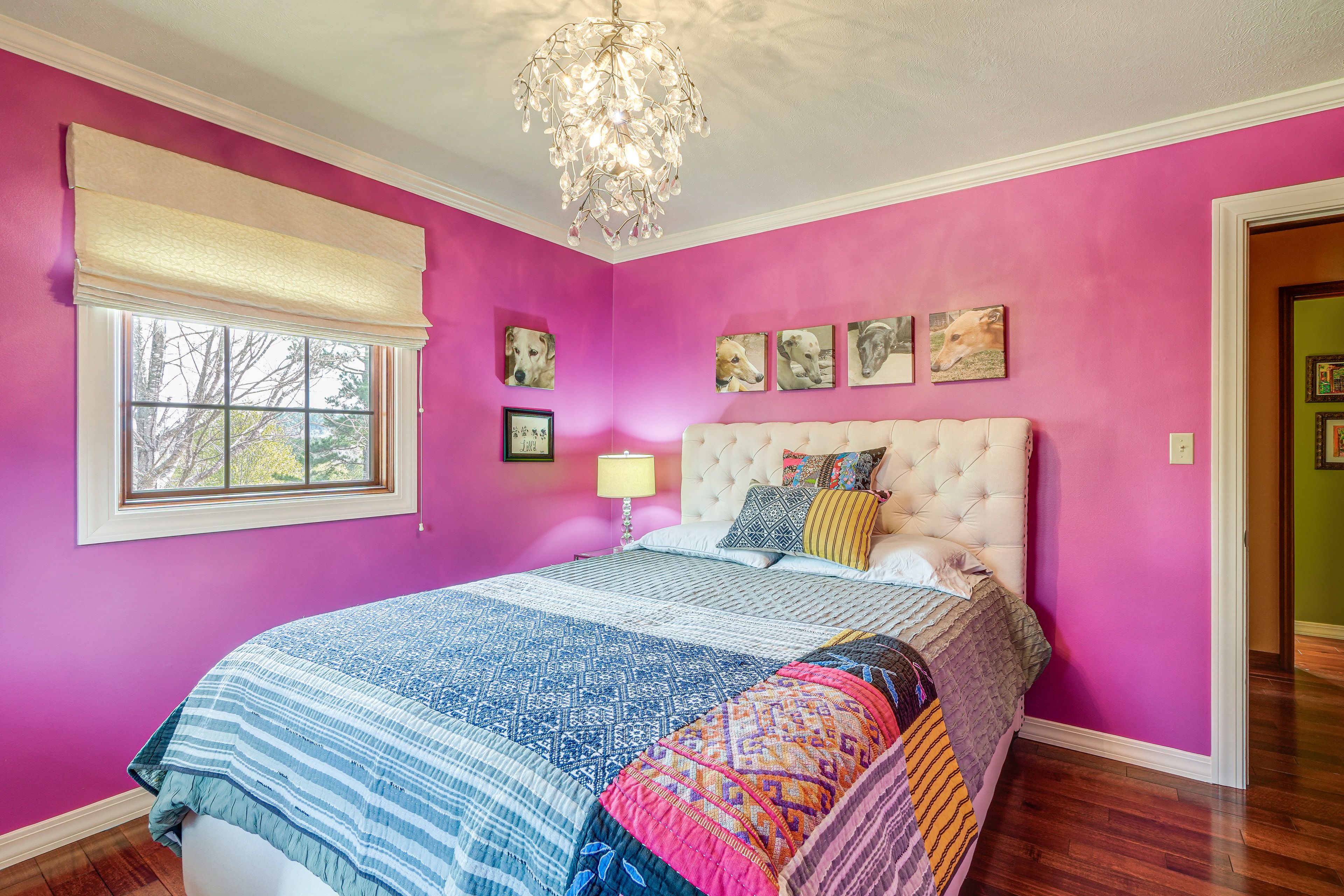 Bedroom 2 | Queen Bed