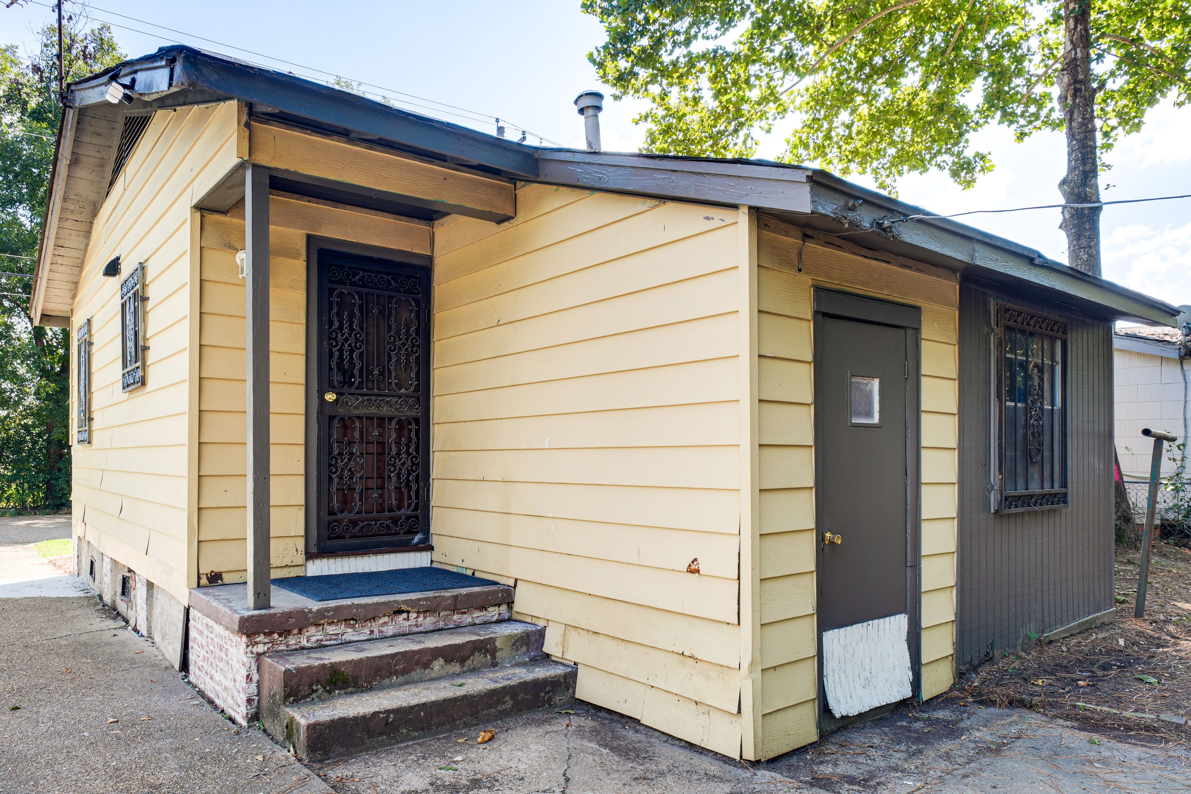 Property Exterior | Single-Story Home