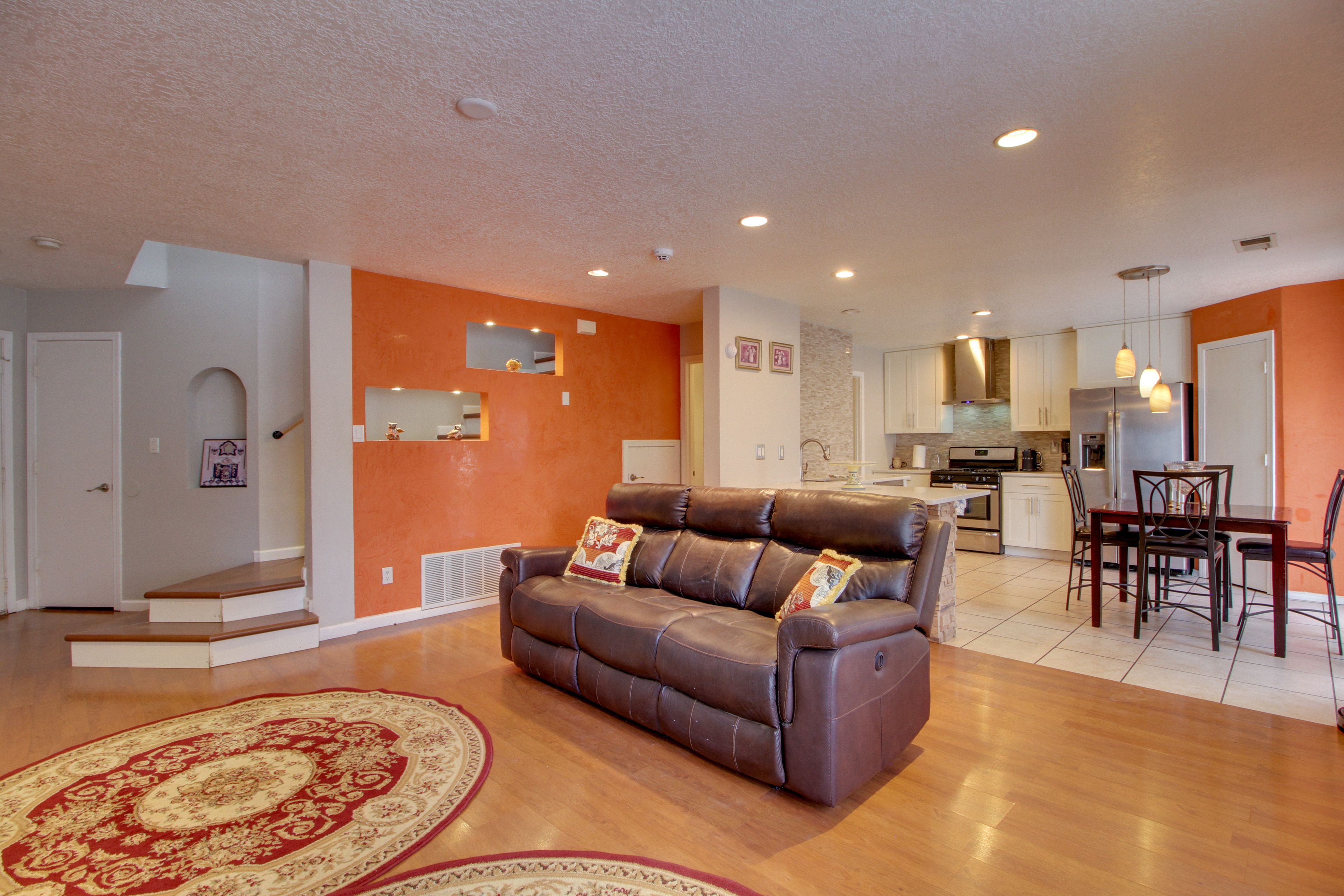 Albuquerque Vacation Rental | 3BR | 3BA | 1,600 Sq Ft | Threshold Step to Enter