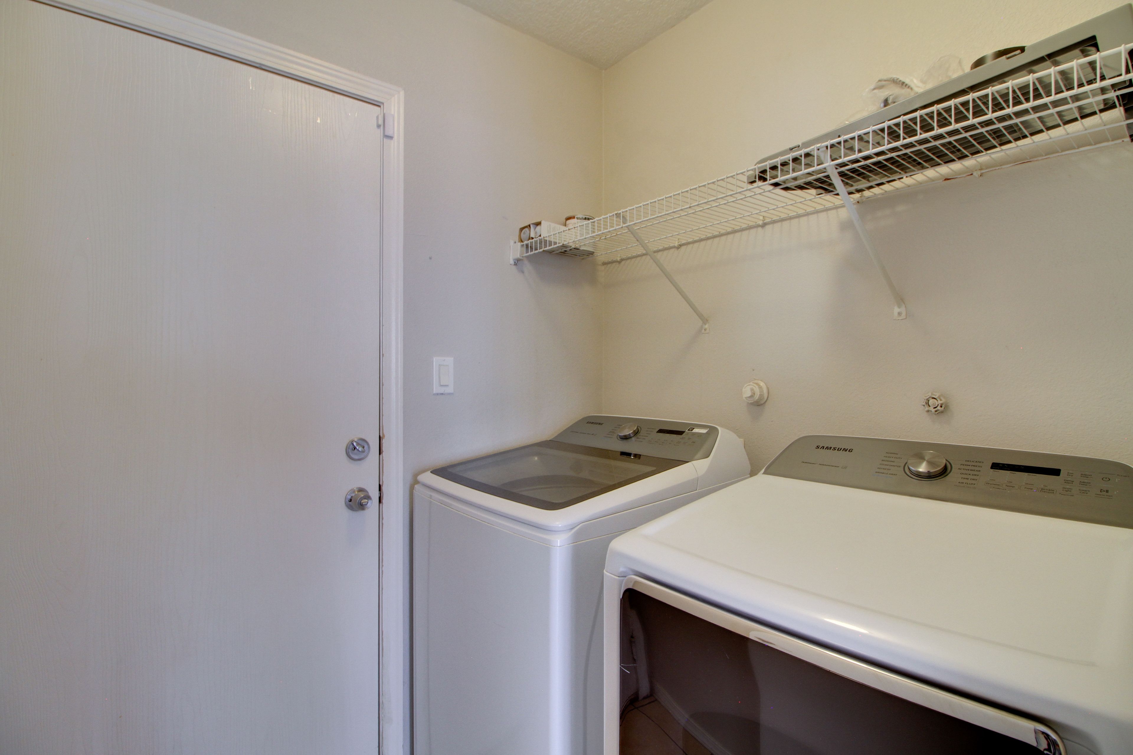 In-Unit Laundry
