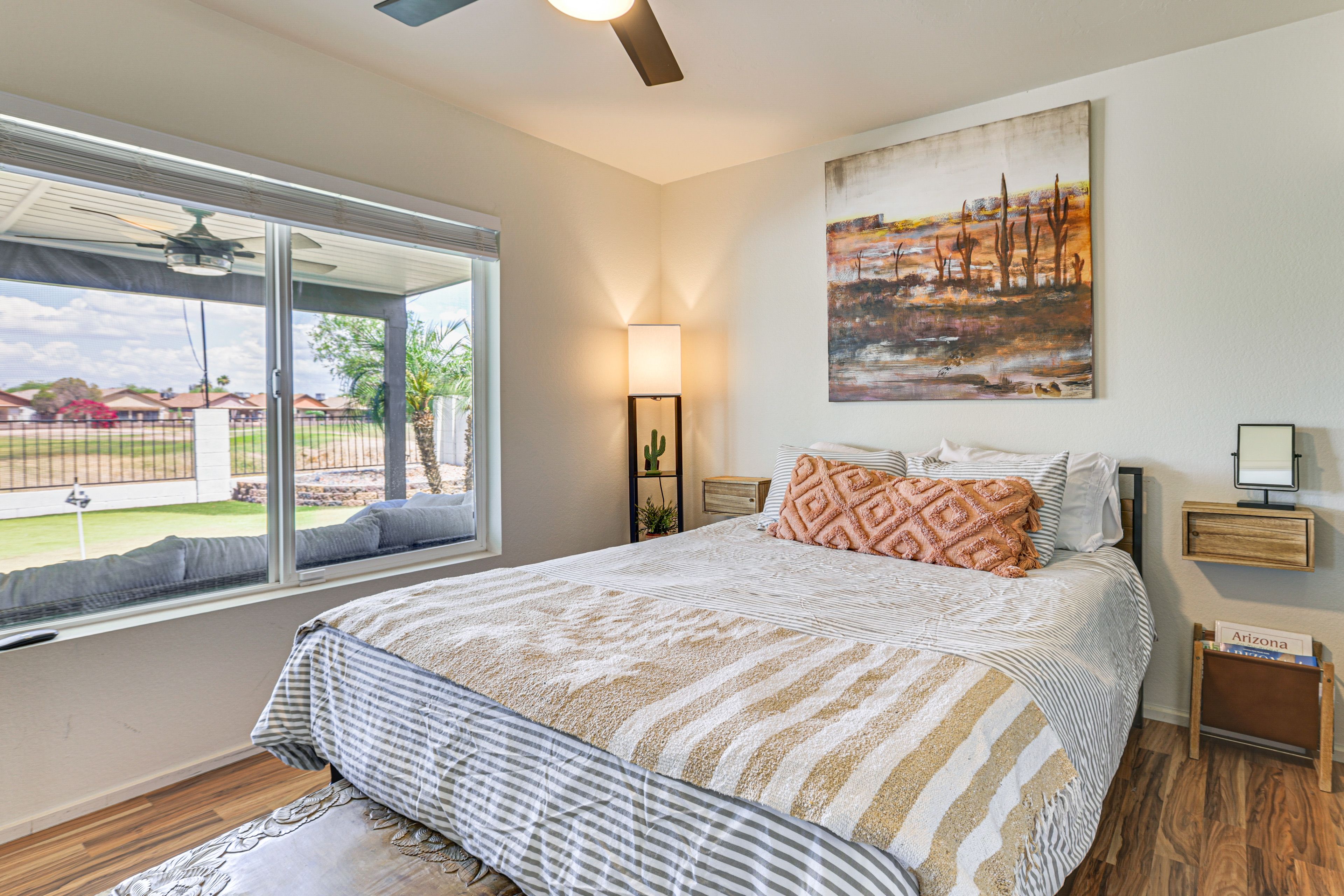 Bedroom 2 | Queen Bed