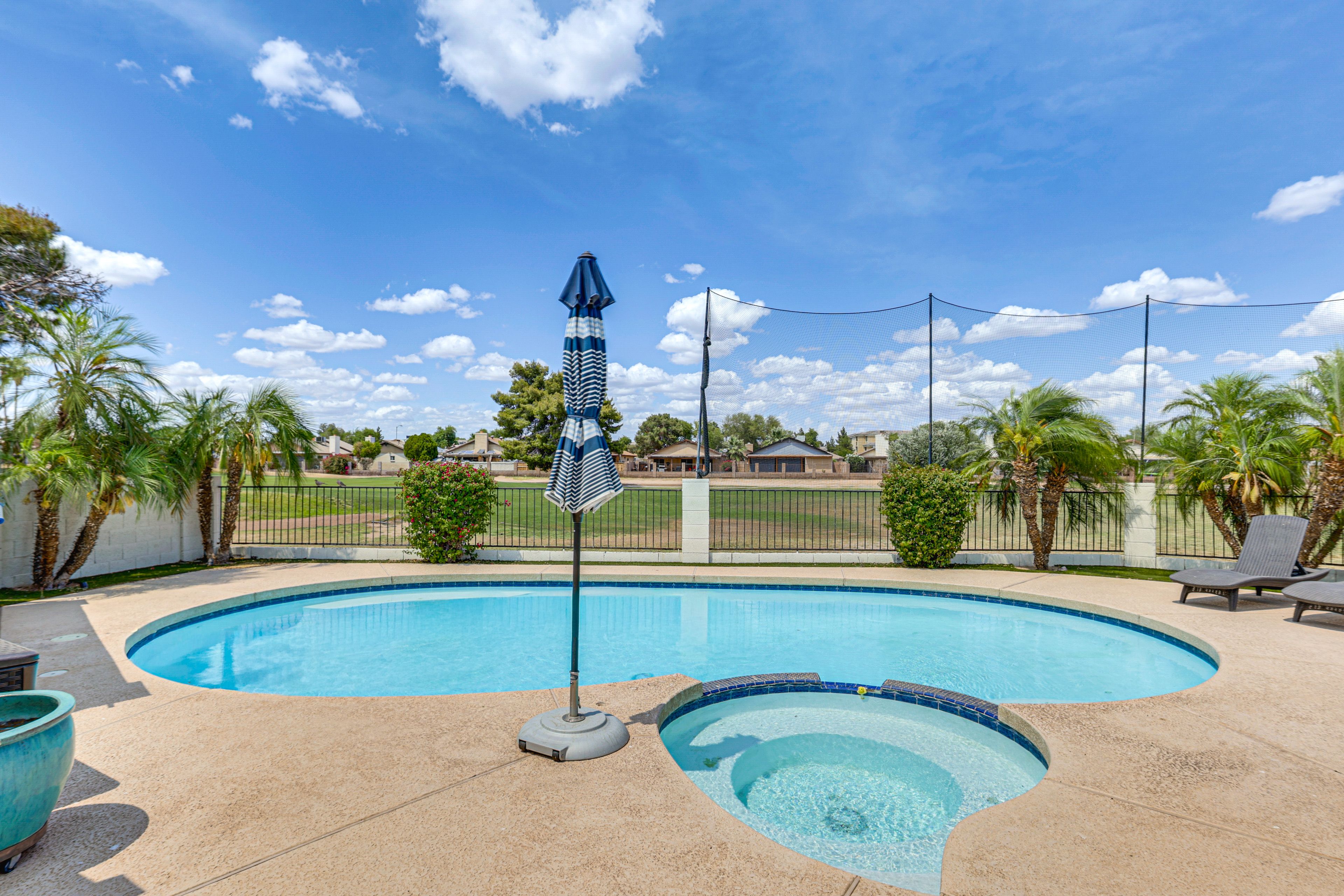 Peoria Vacation Rental | 3BR | 2BA | 1,400 Sq Ft