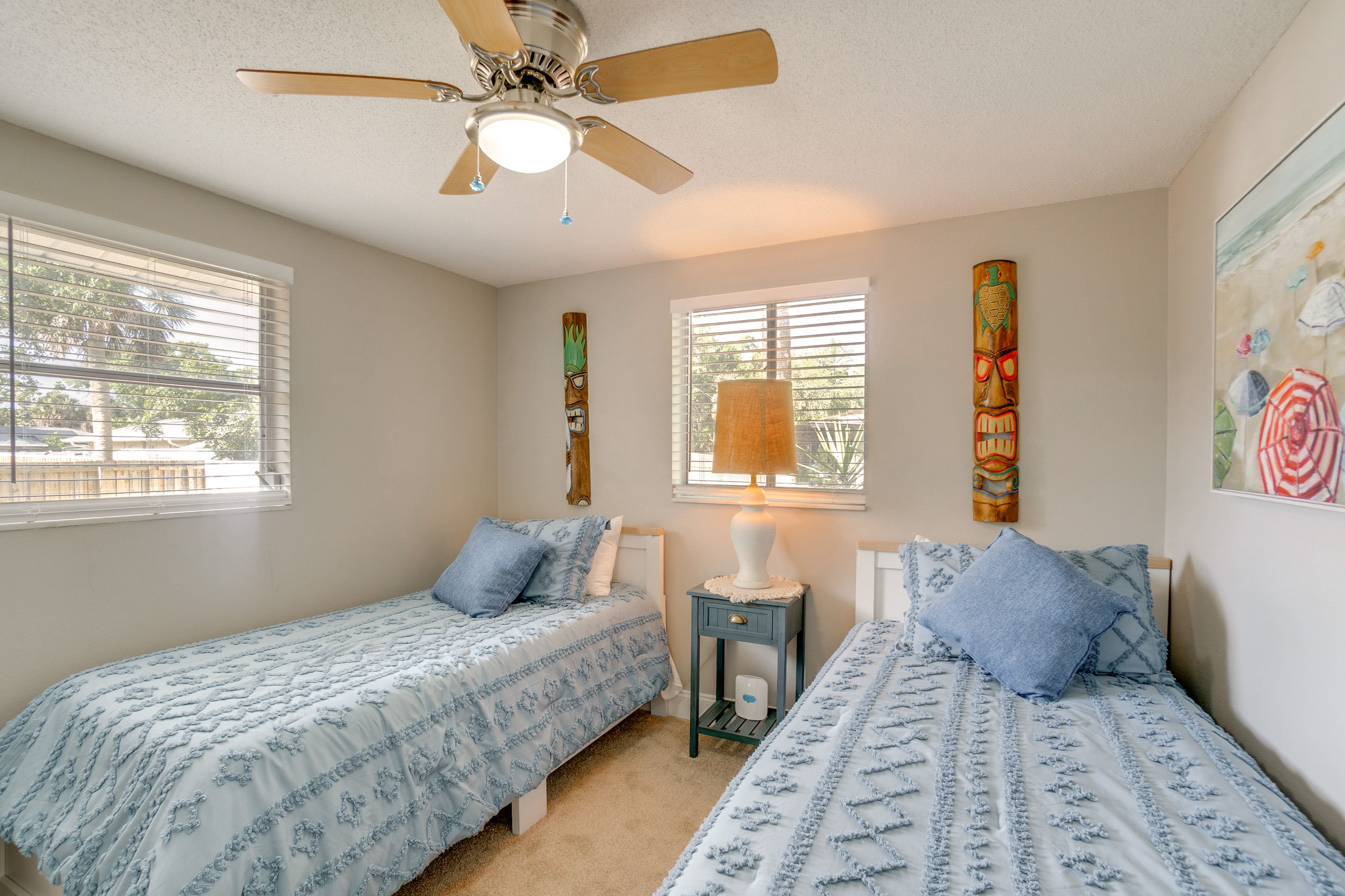 Bedroom 2 | 2 Twin Beds