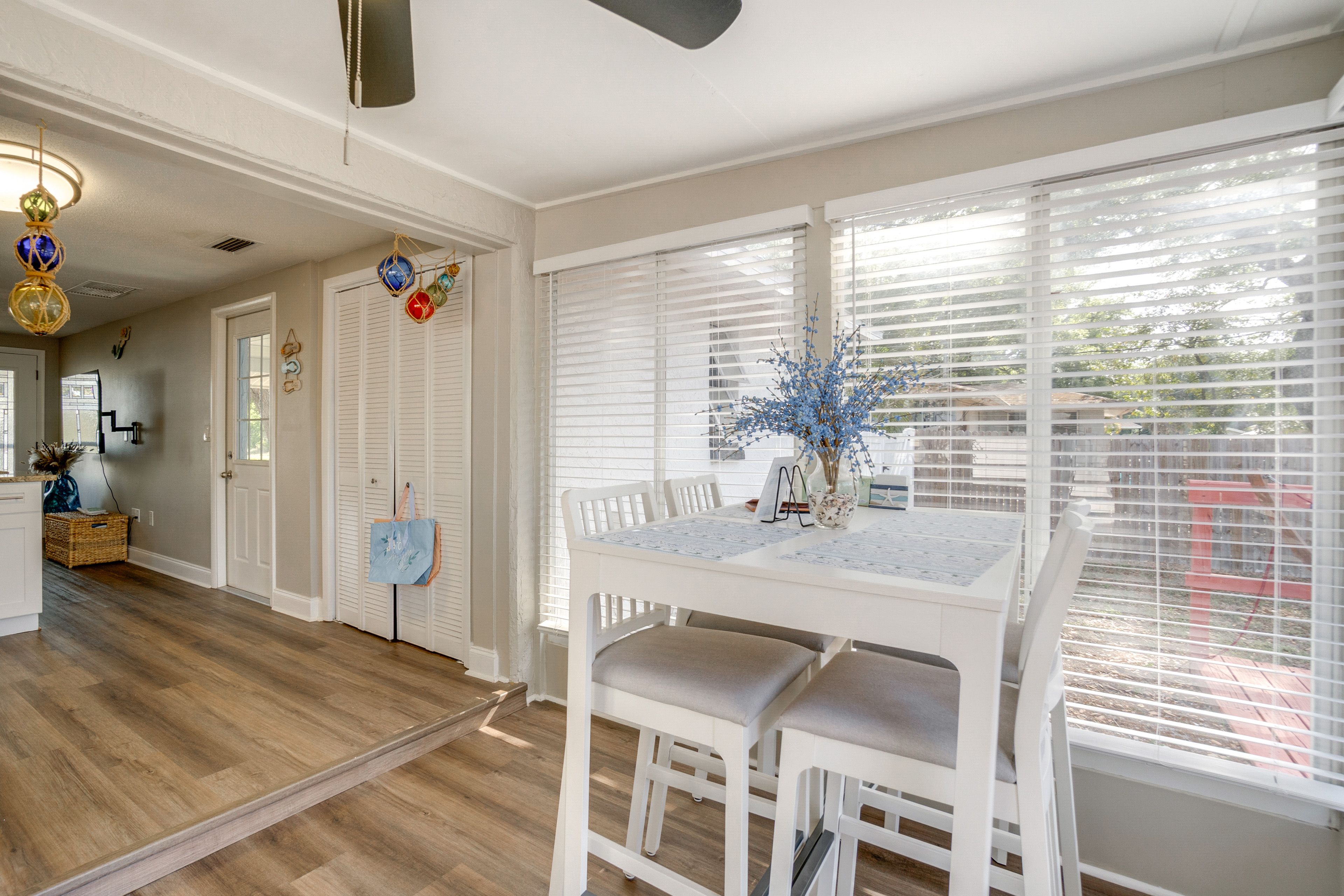 Dining Room | Dishes & Flatware Provided | Desk