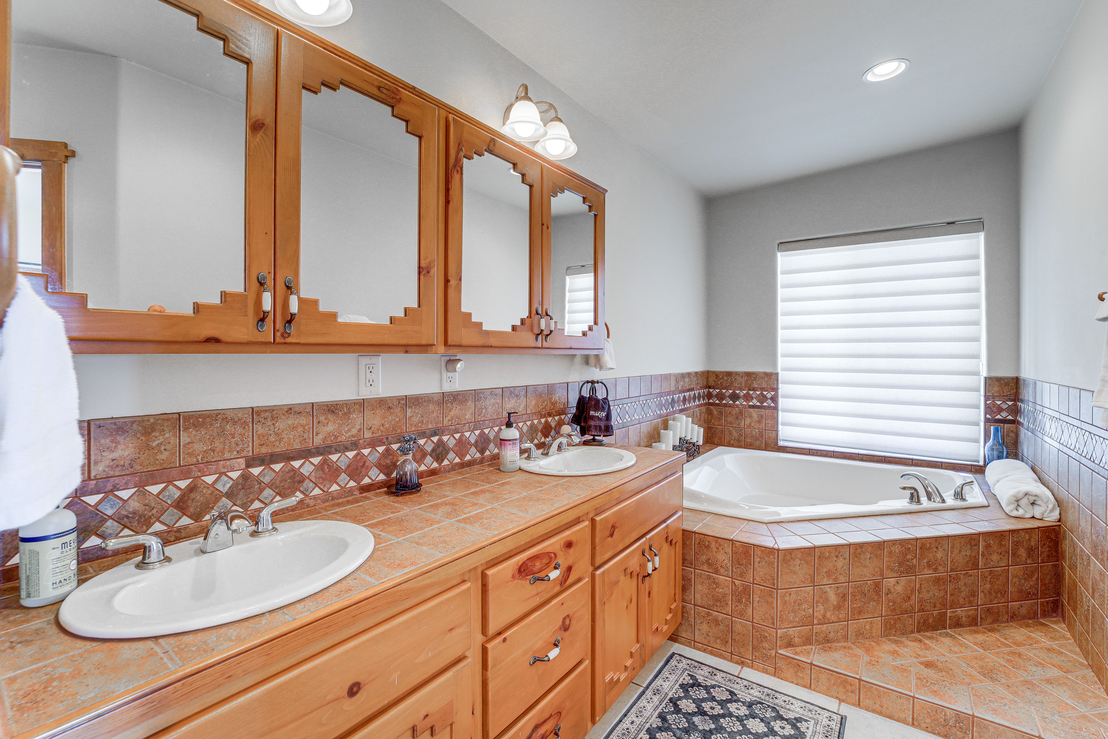 En-Suite Bathroom