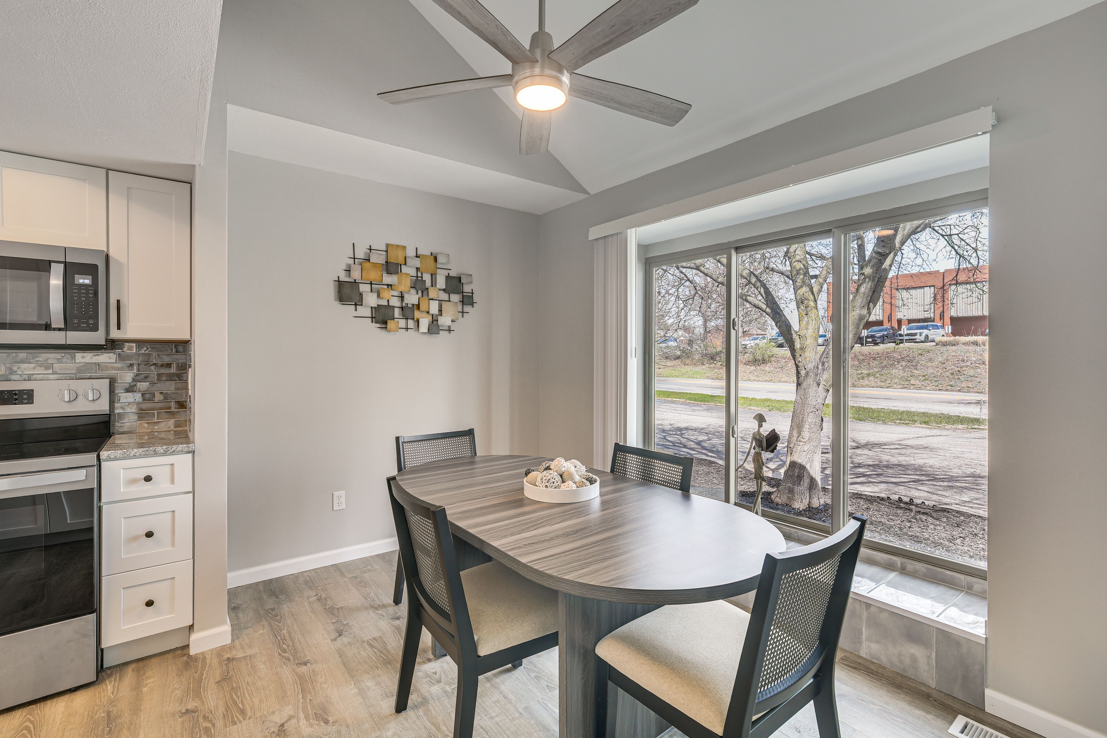 Dining Area | 1st Floor