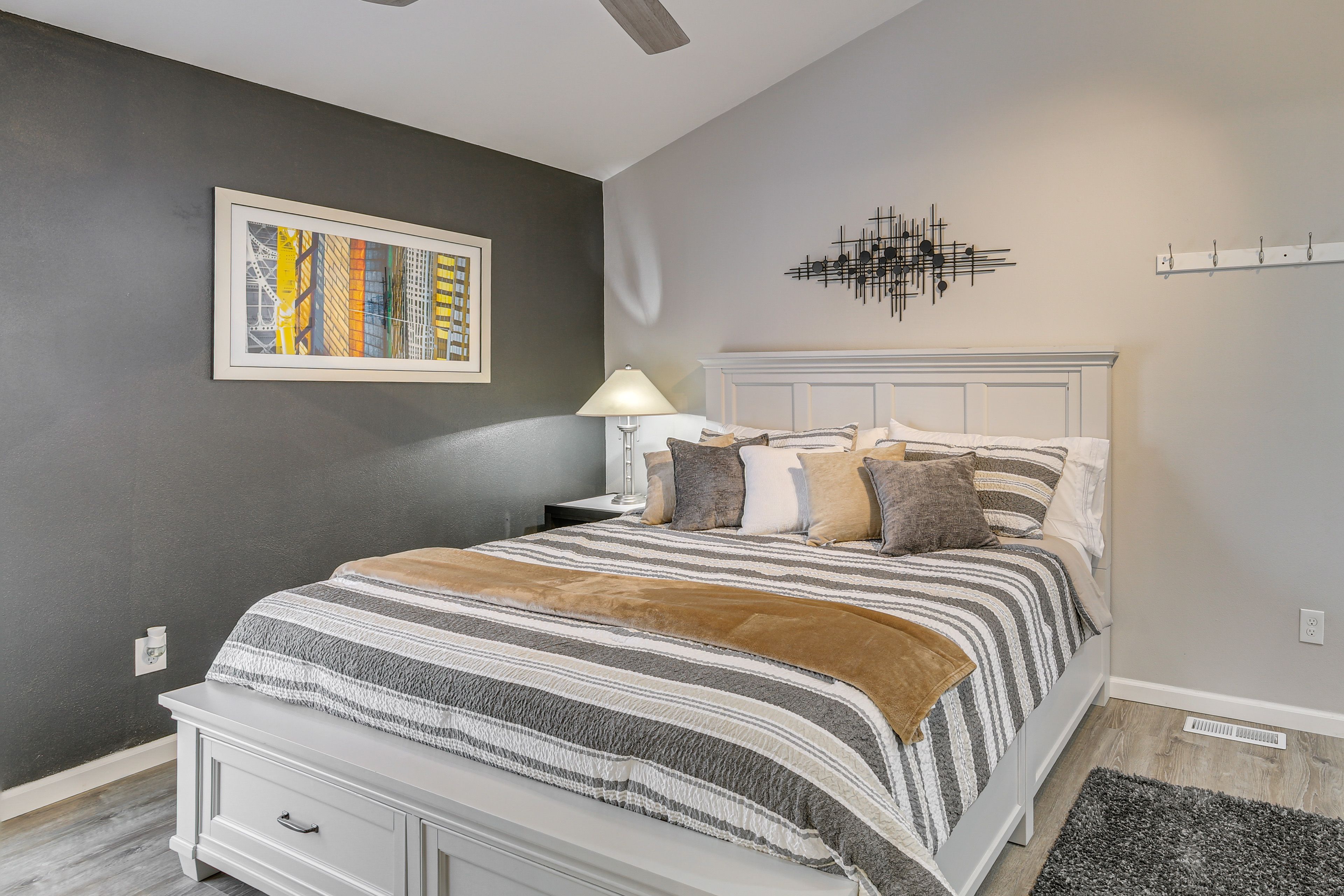 Bedroom 1 | King Bed | 2nd Floor