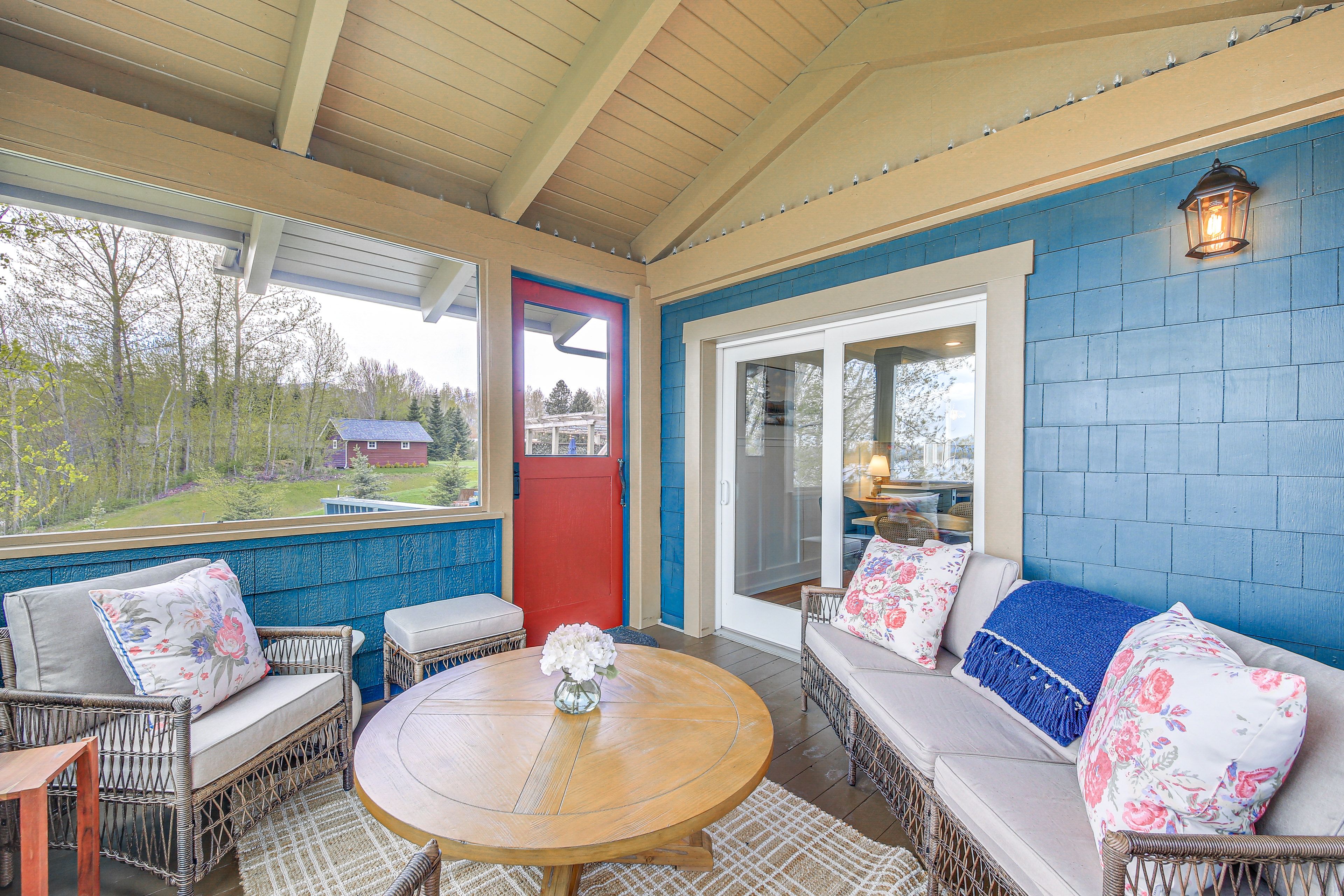 Enclosed Porch | Main Level