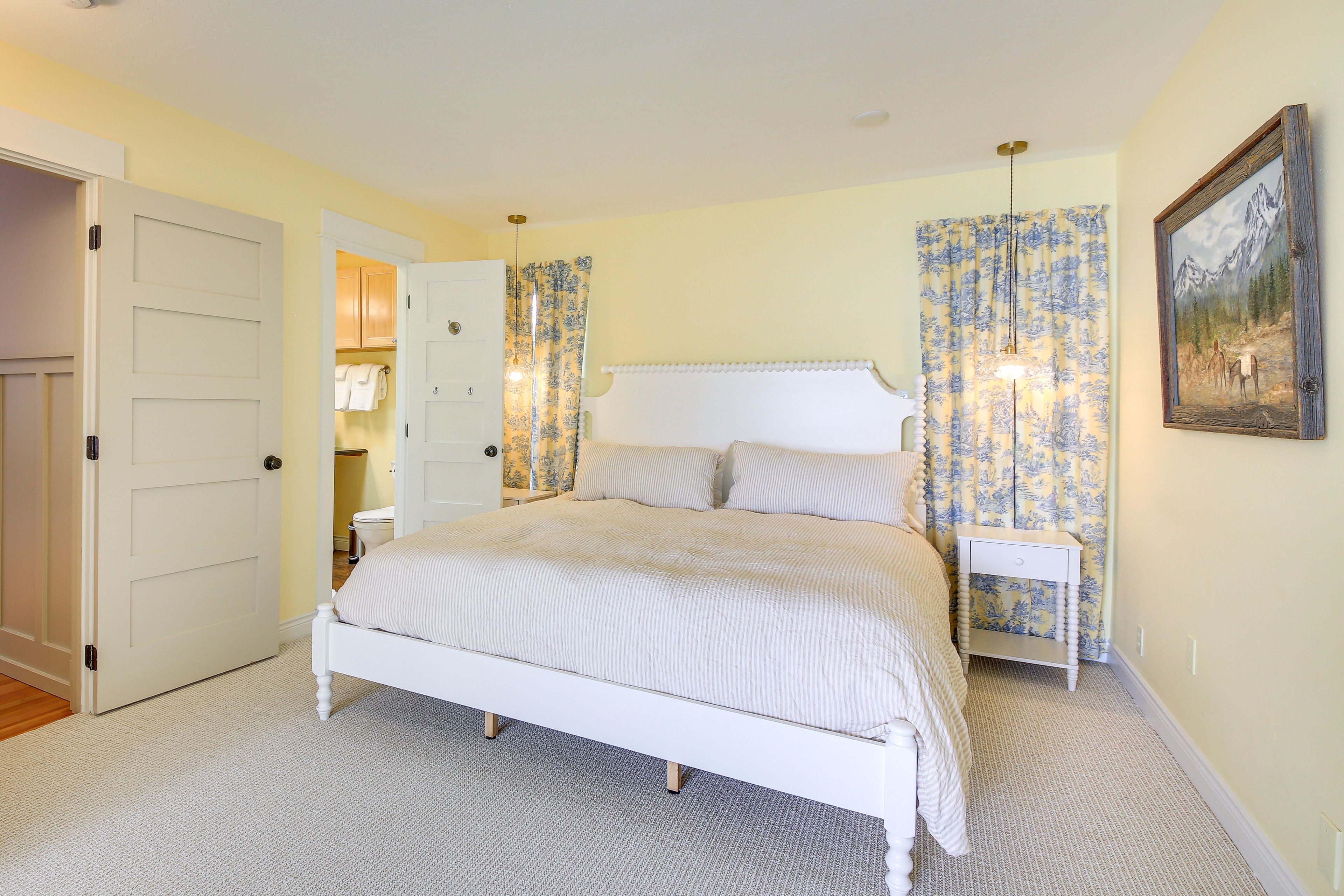 Bedroom 2 | King Bed | En-Suite Bathroom | Sitting Area | Main Level