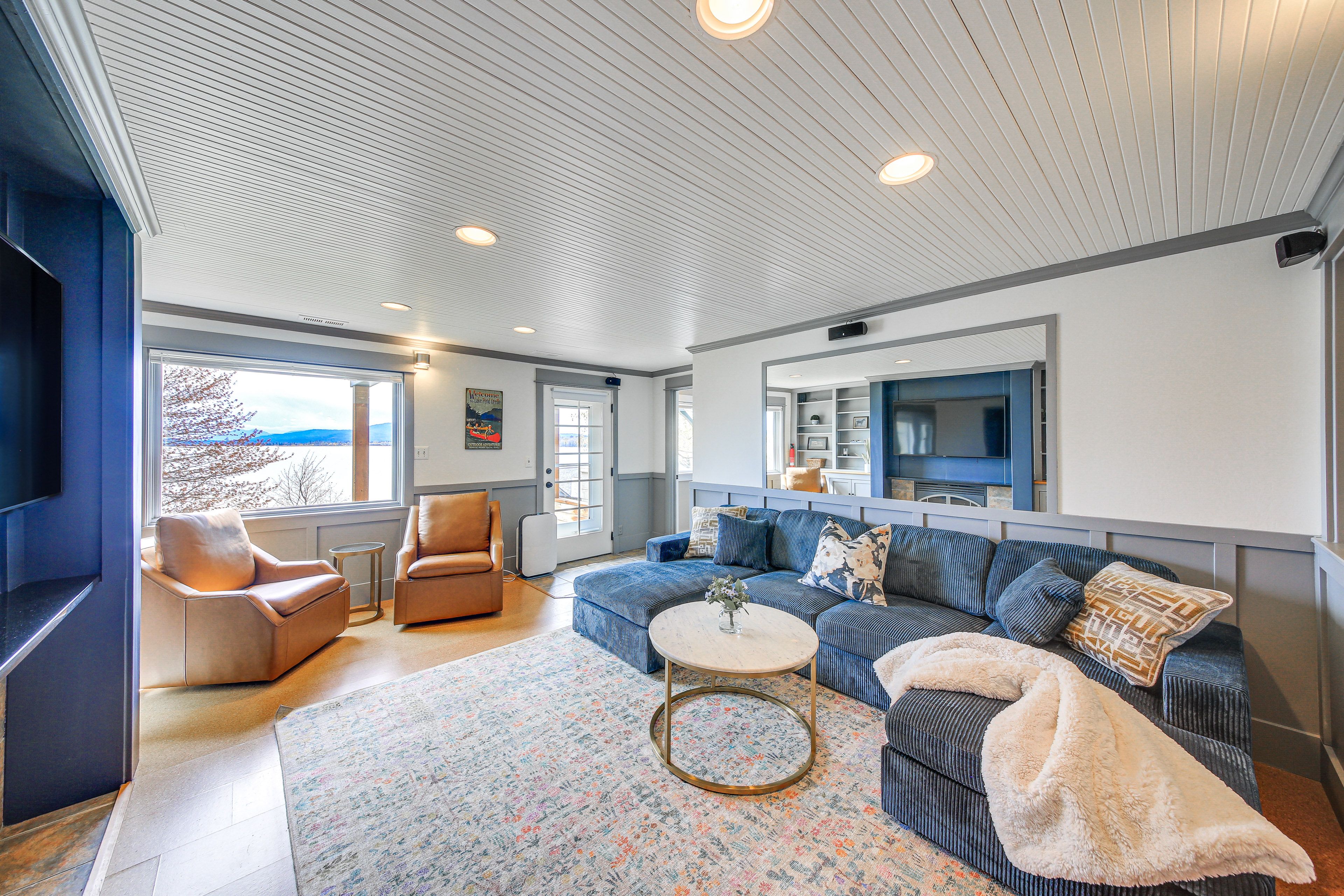 Family Room | Queen Sleeper Sofa | Lower Level