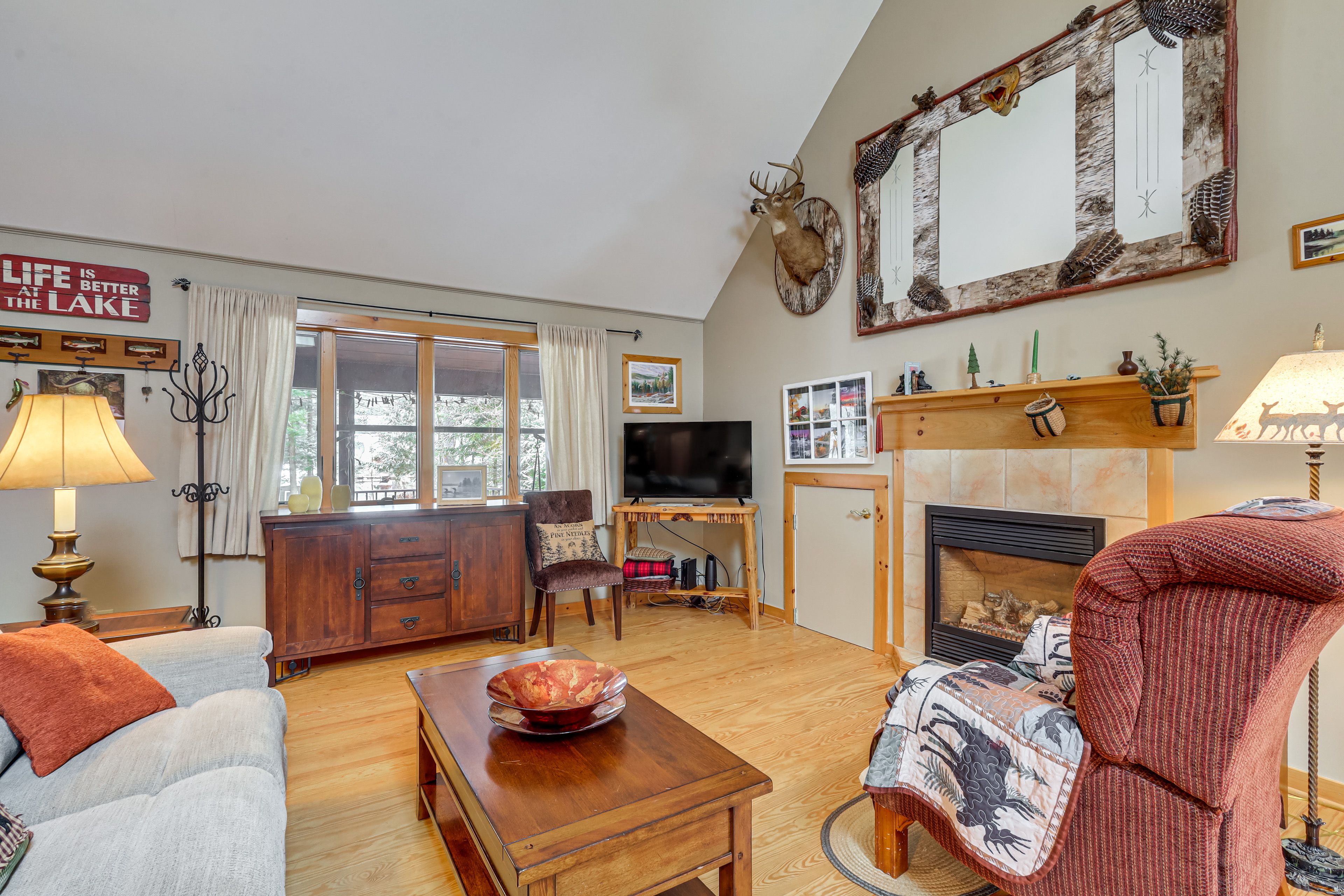 Living Area | Gas Fireplace | Board Games | 1st Floor