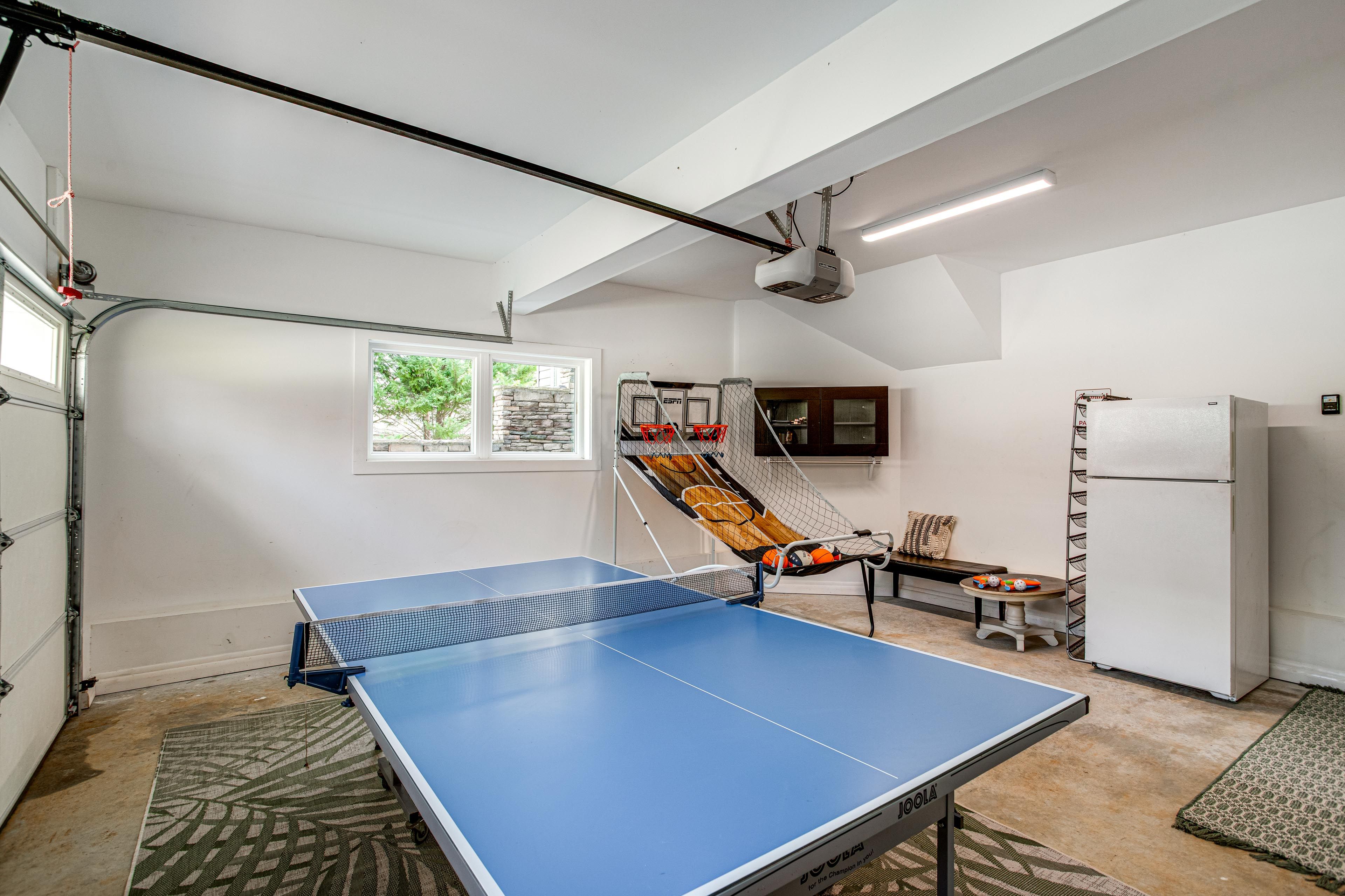 Garage | Game Room